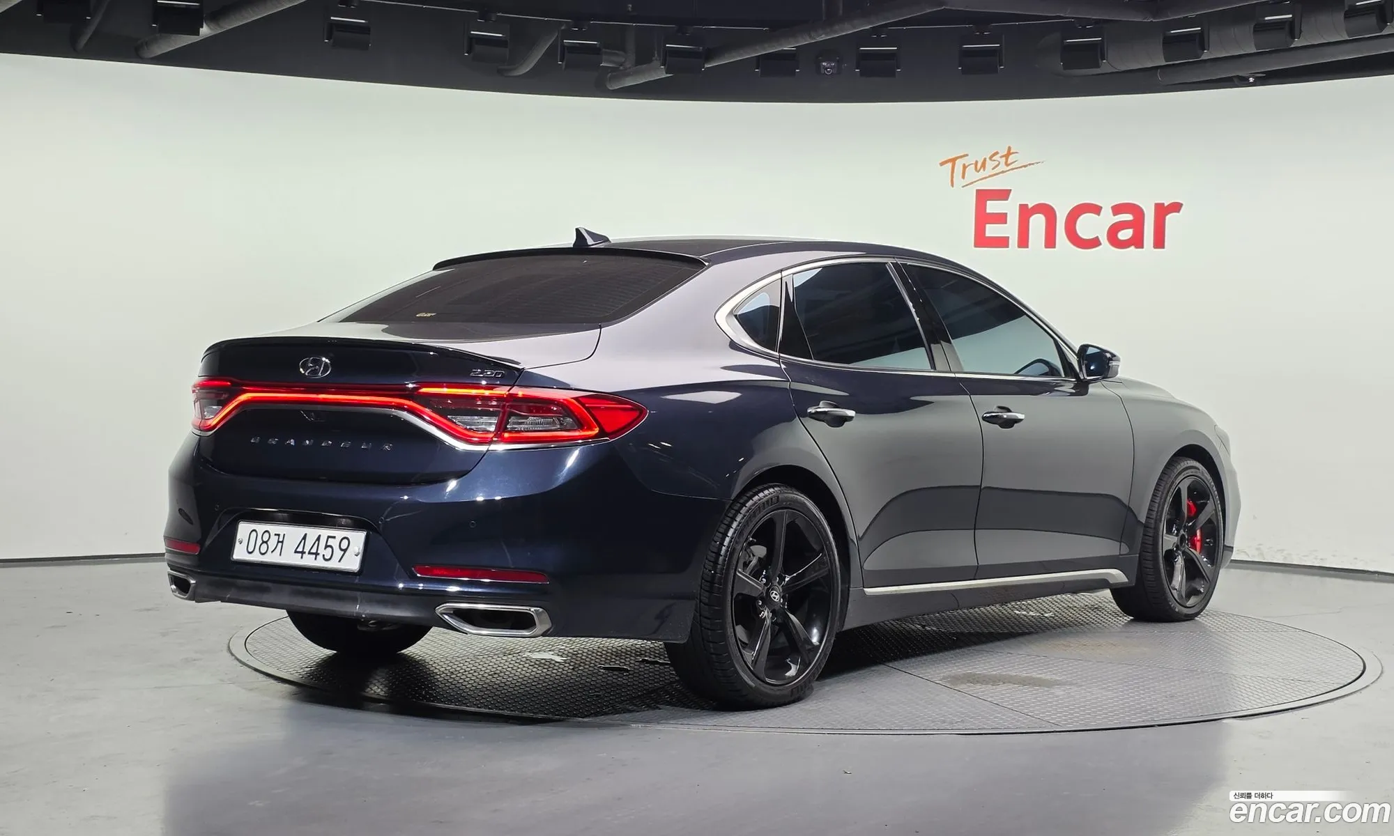 Hyundai Grandeur IG 2018 — 30