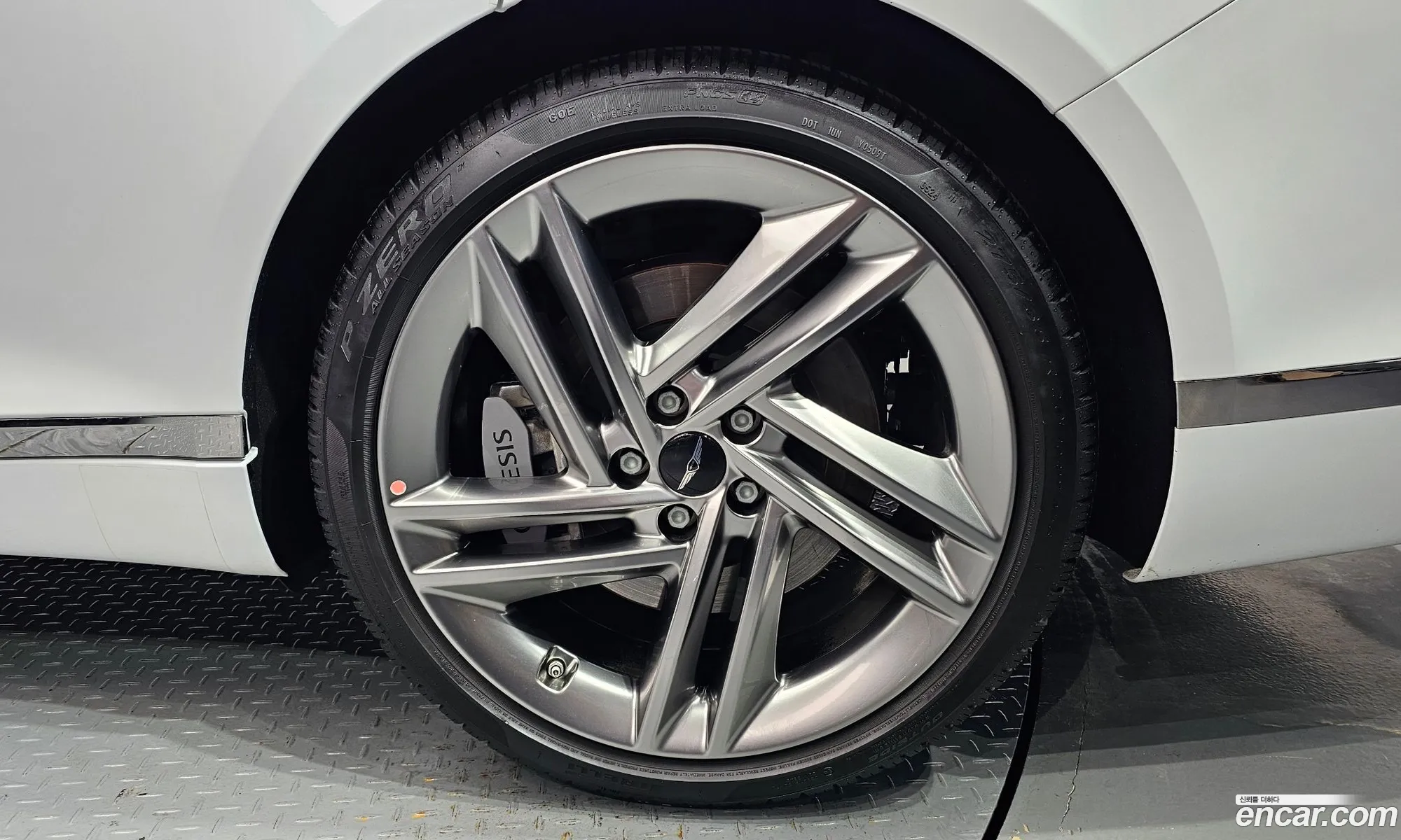 Genesis G80 2024 KMTGB41CDSU253285 — 25