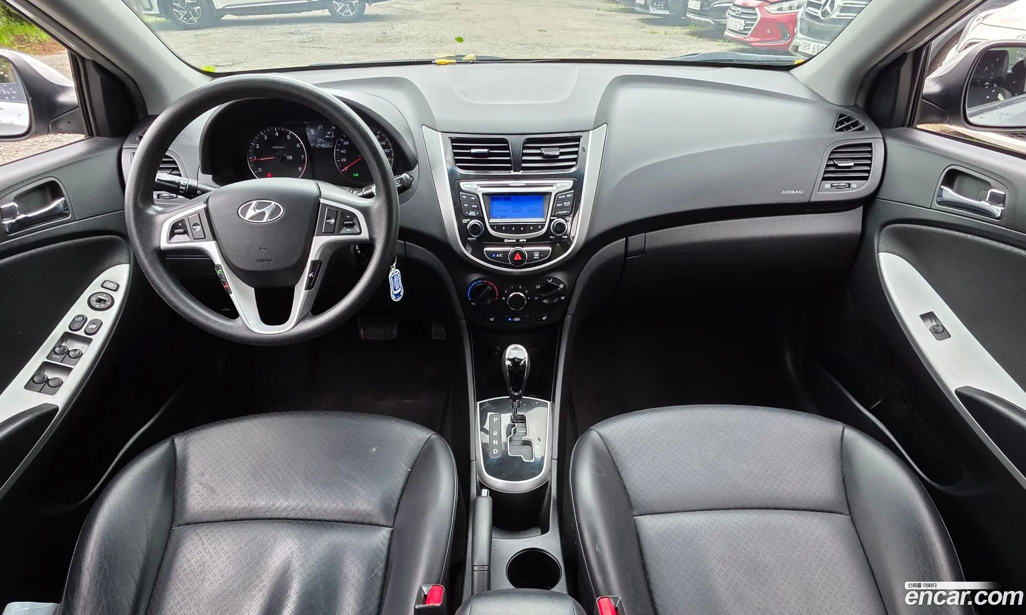 Hyundai Accent 2011 — 21