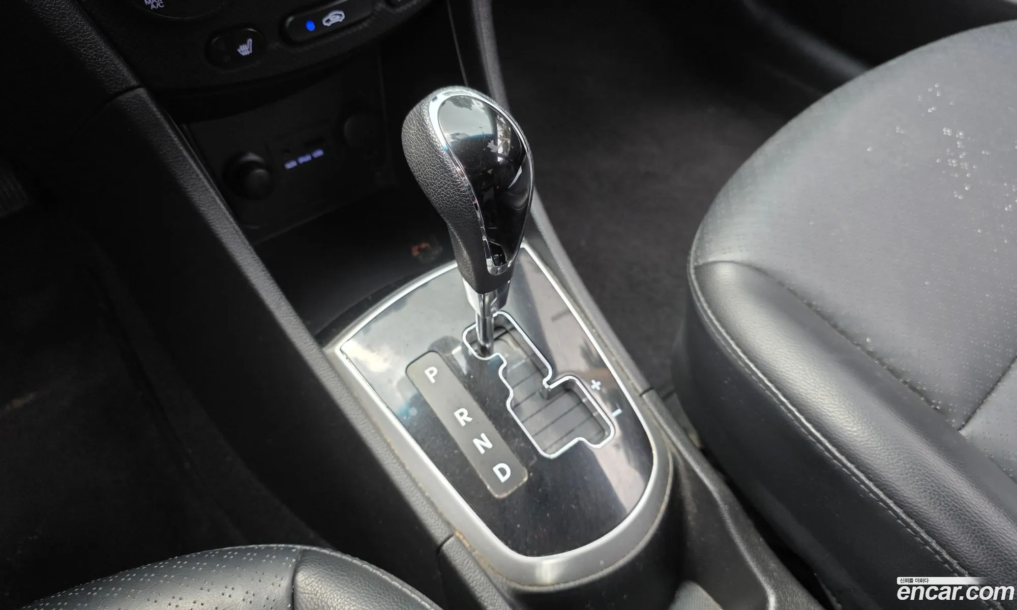 Hyundai Accent 2011 — 27