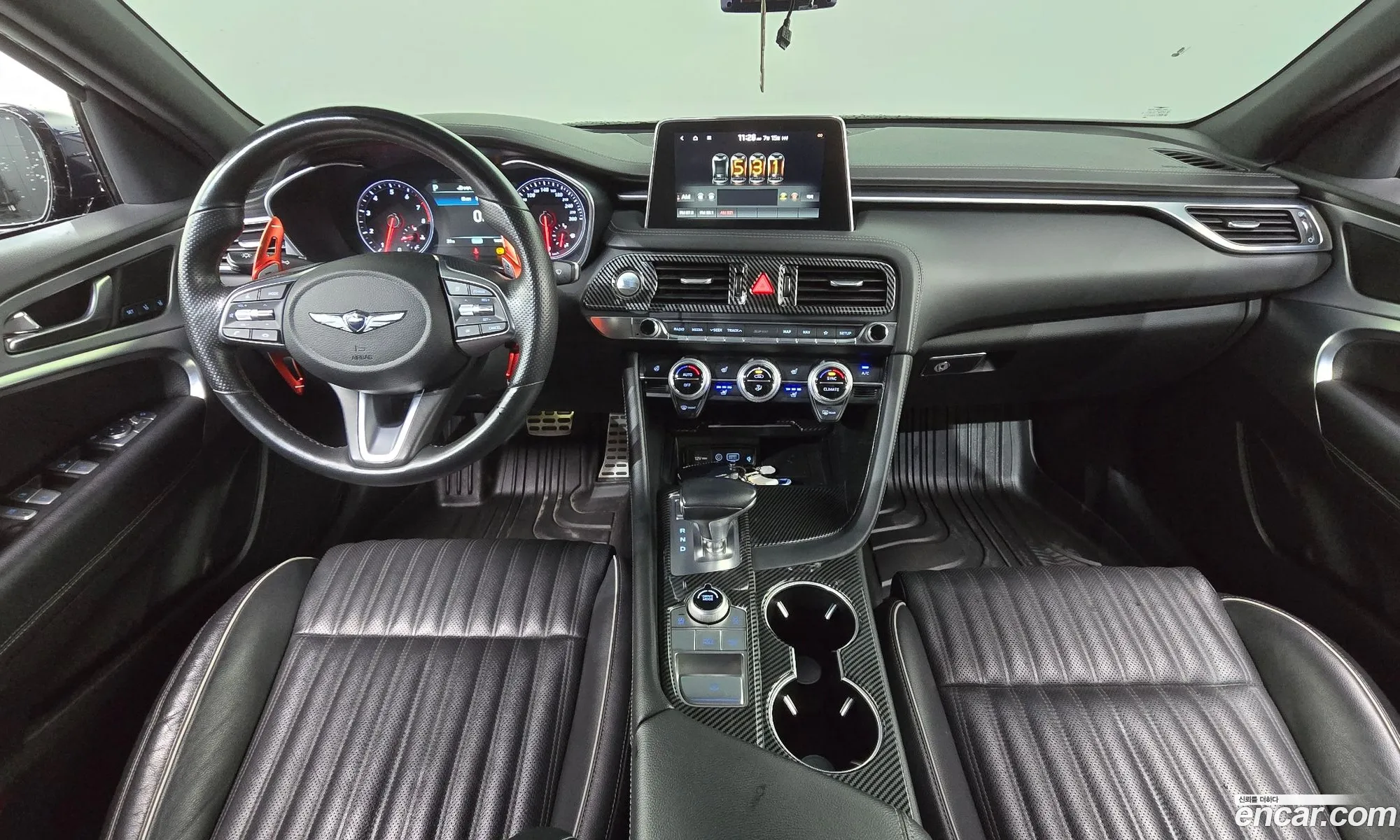 Genesis G70 2018 KMTG741EBJU011326 — 18
