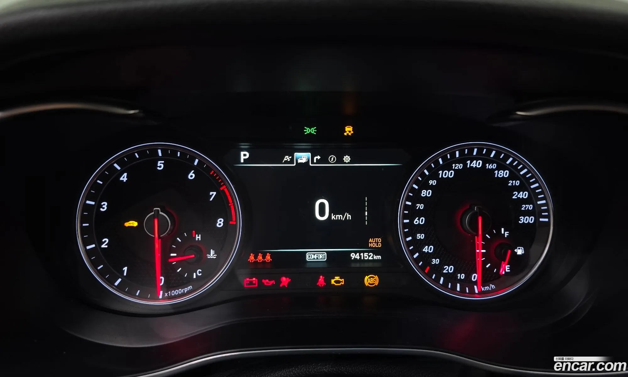 Genesis G70 2018 KMTG741EBJU011326 — 9