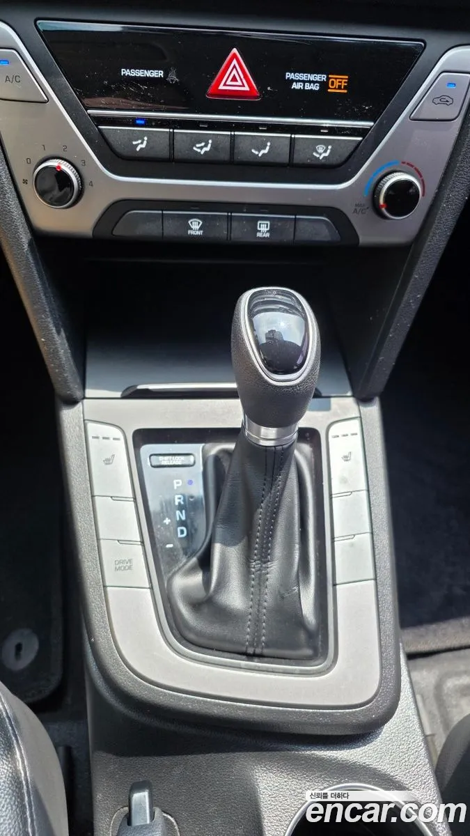 Hyundai Elantra AD 2018 — 5