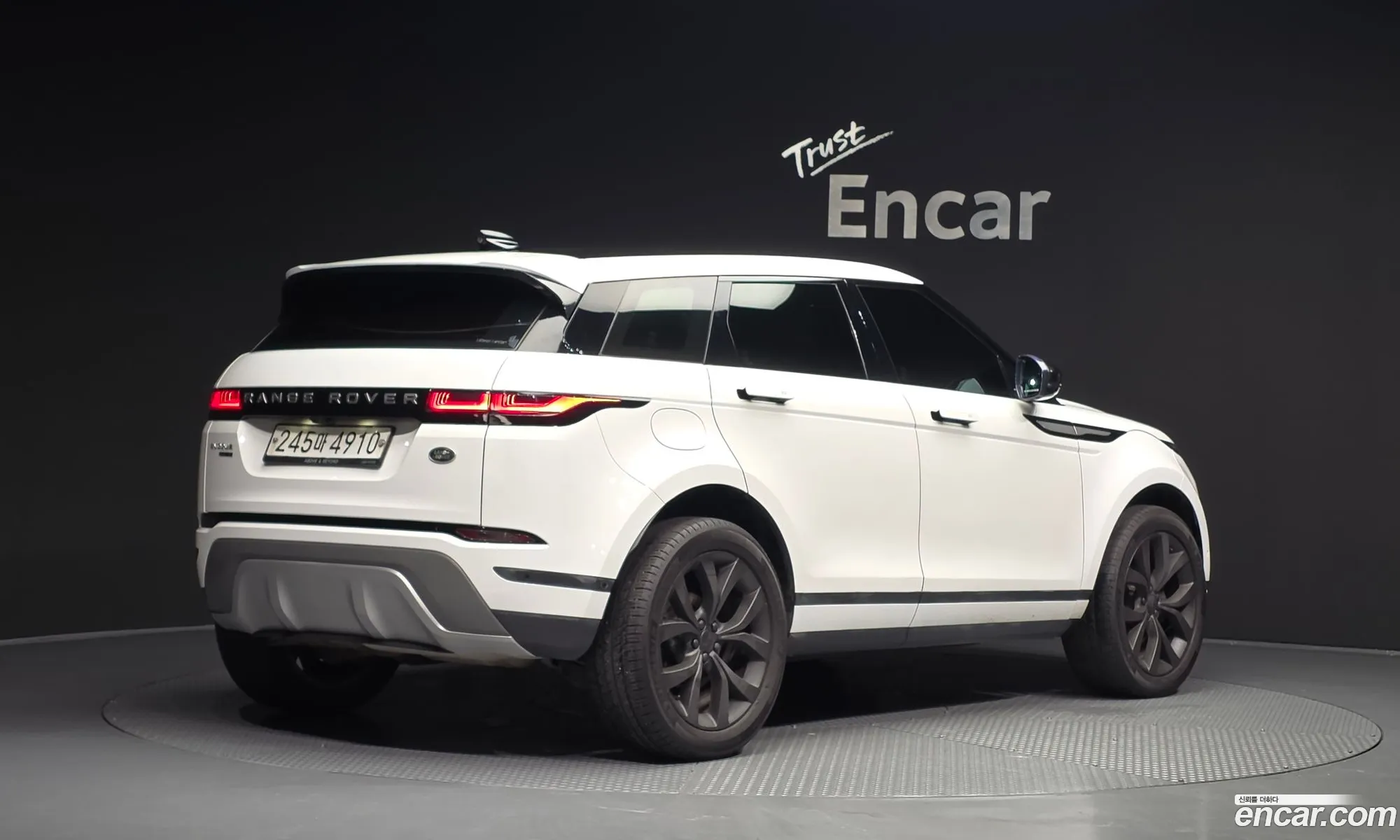 Land Rover Range Rover Evoque 2019 — 3