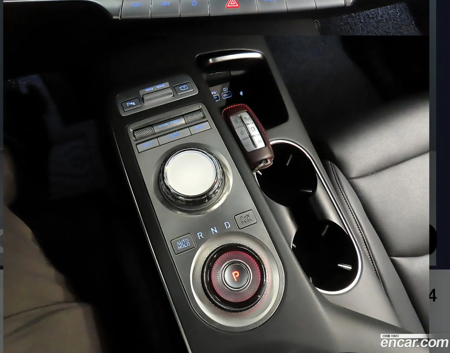 Genesis GV70 2022 — 10