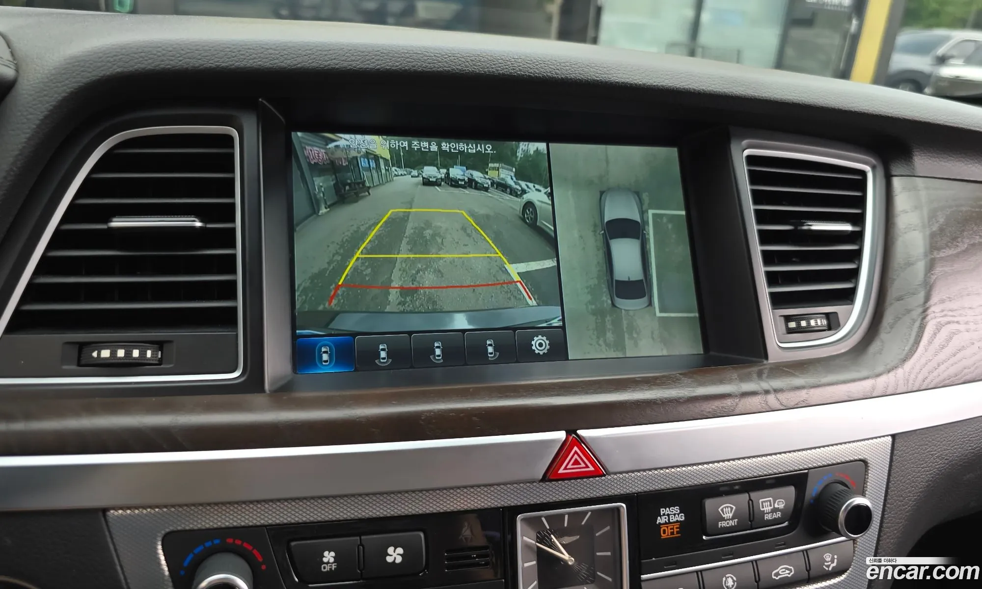 Genesis G80 2018 KMHGN41DDJU272404 — 12