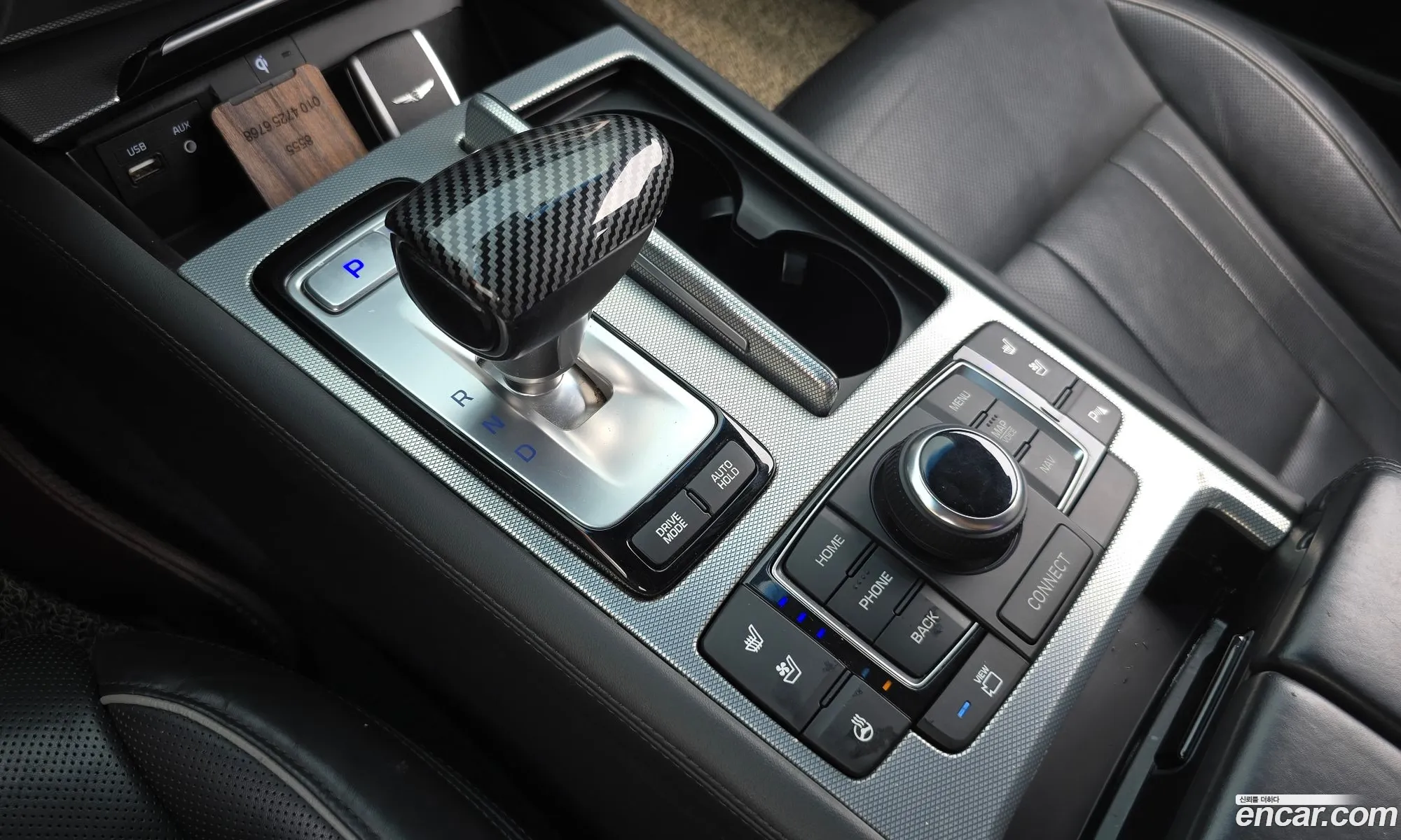 Genesis G80 2018 KMHGN41DDJU272404 — 9