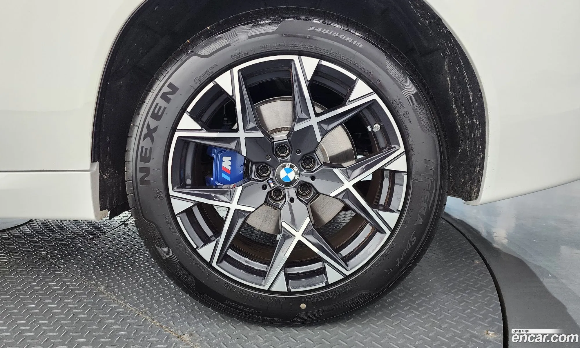 BMW X3 2025 — 32