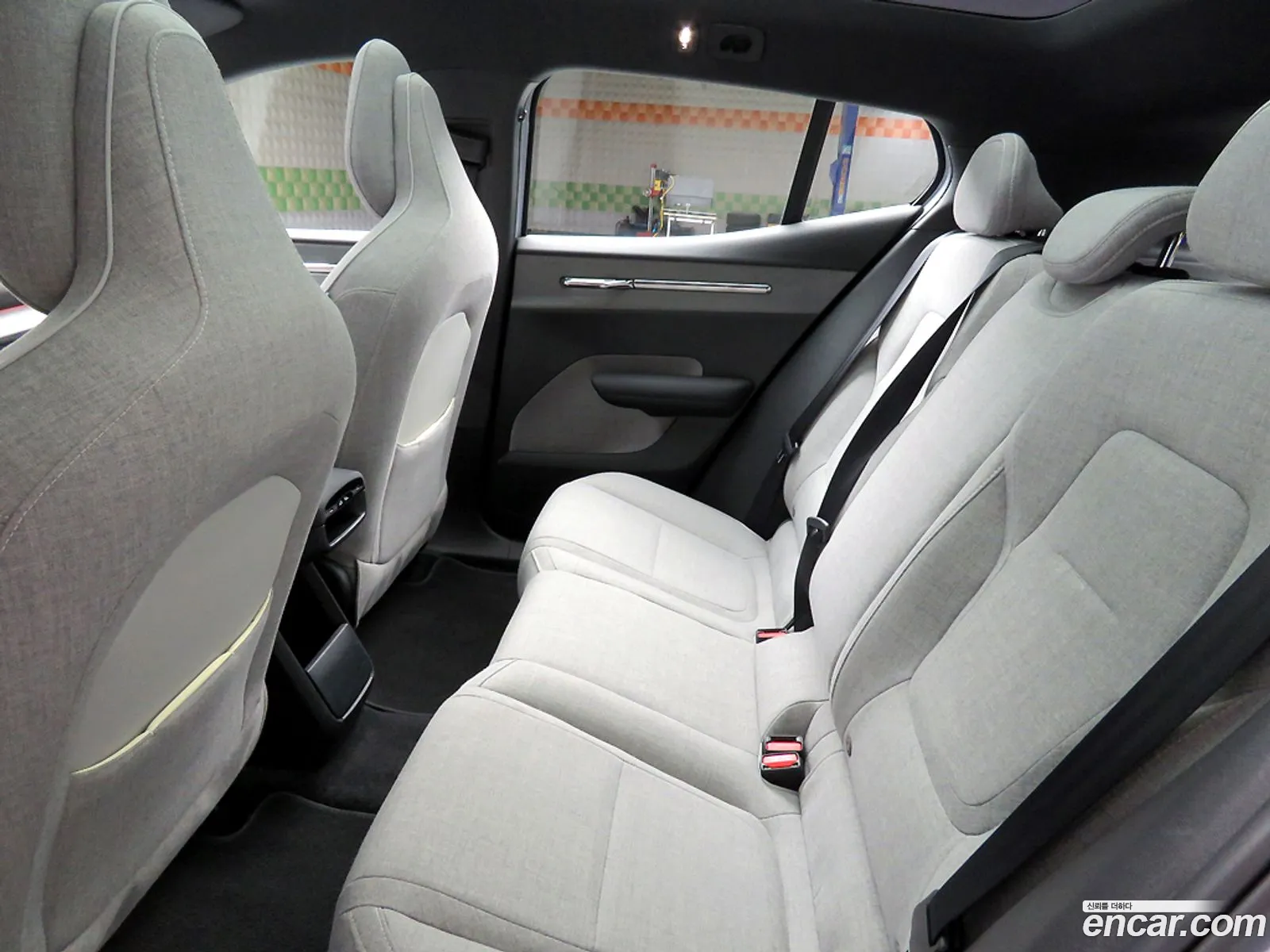 Volvo EX30 2025 — 9