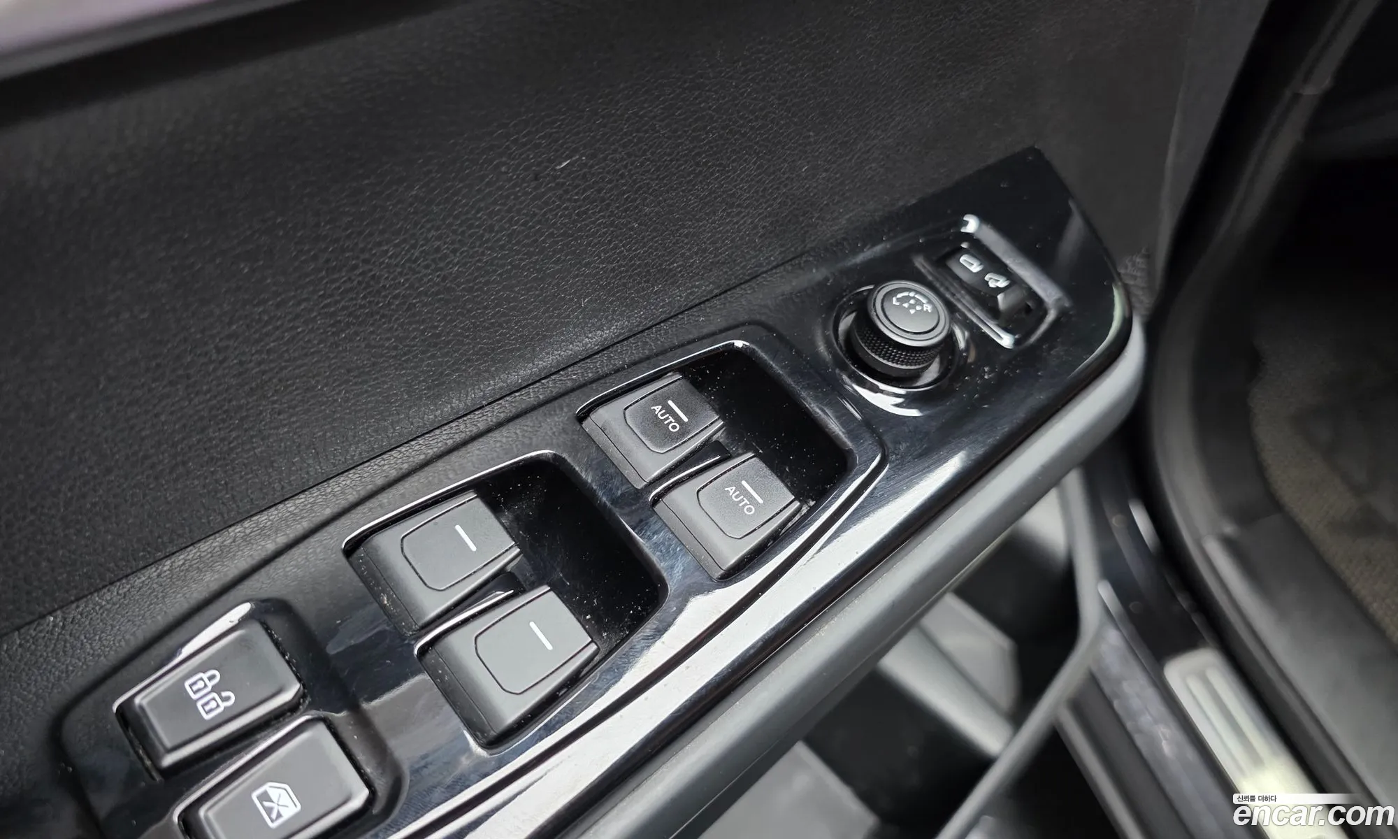 KG Mobility (SsangYong) Torres 2023 KPBPH3AT1PP040523 — 13