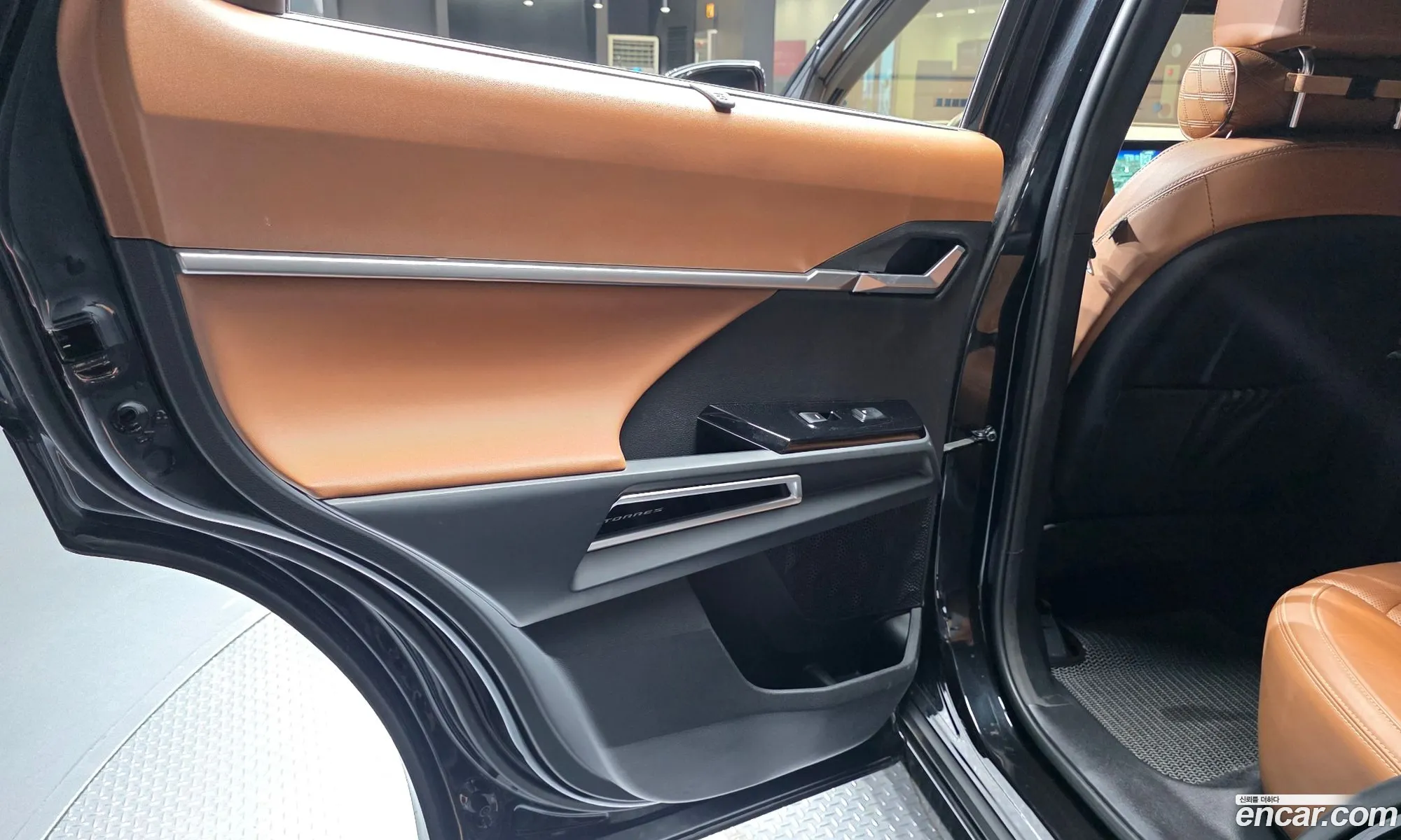 KG Mobility (SsangYong) Torres 2023 KPBPH3AT1PP040523 — 30
