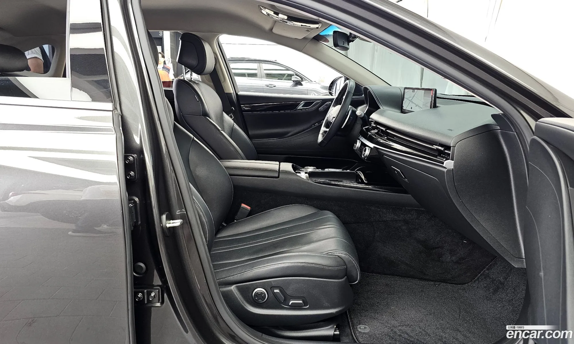 Genesis G80 2022 — 8