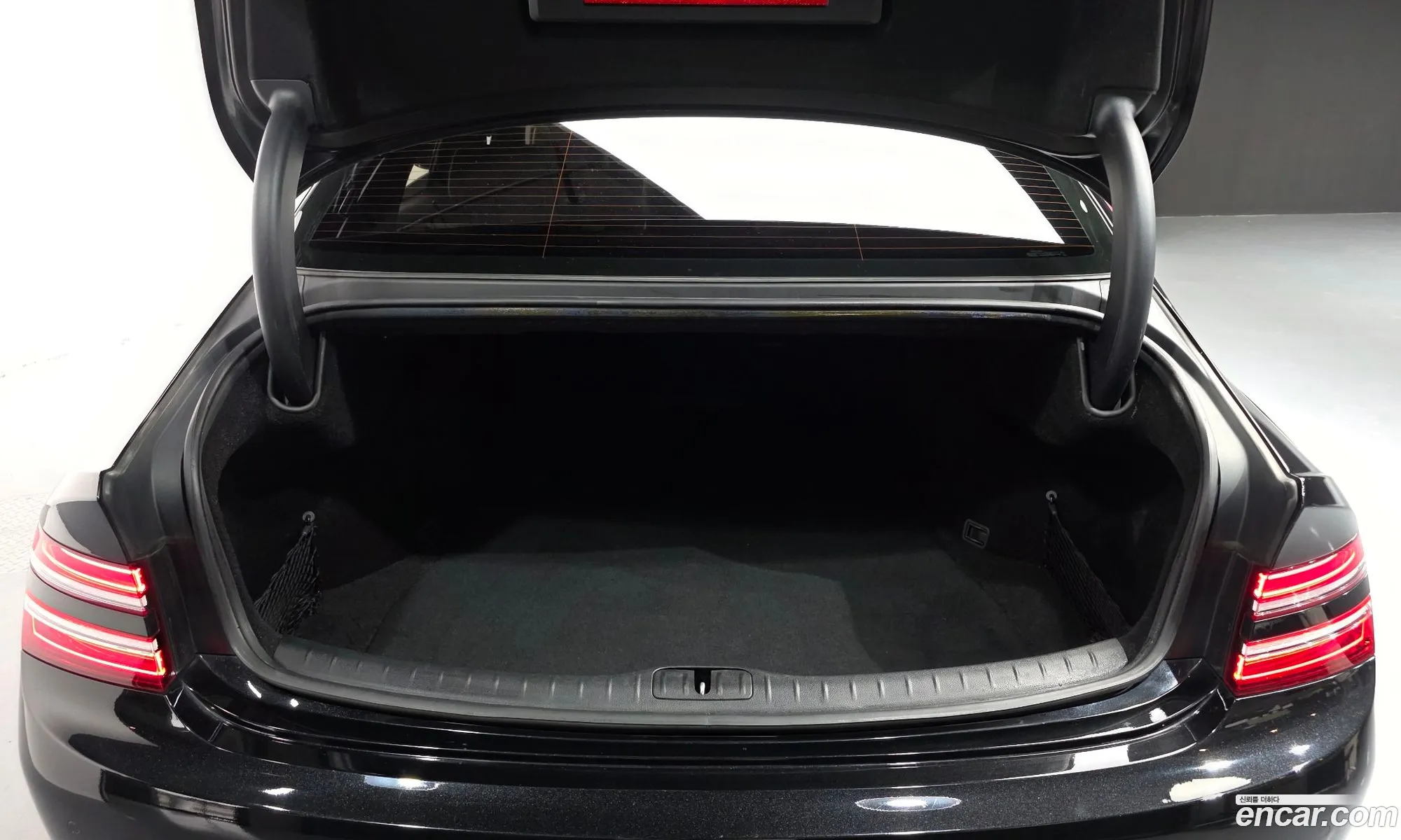 Genesis G80 2022 KMTGB41CDNU136790 — 14