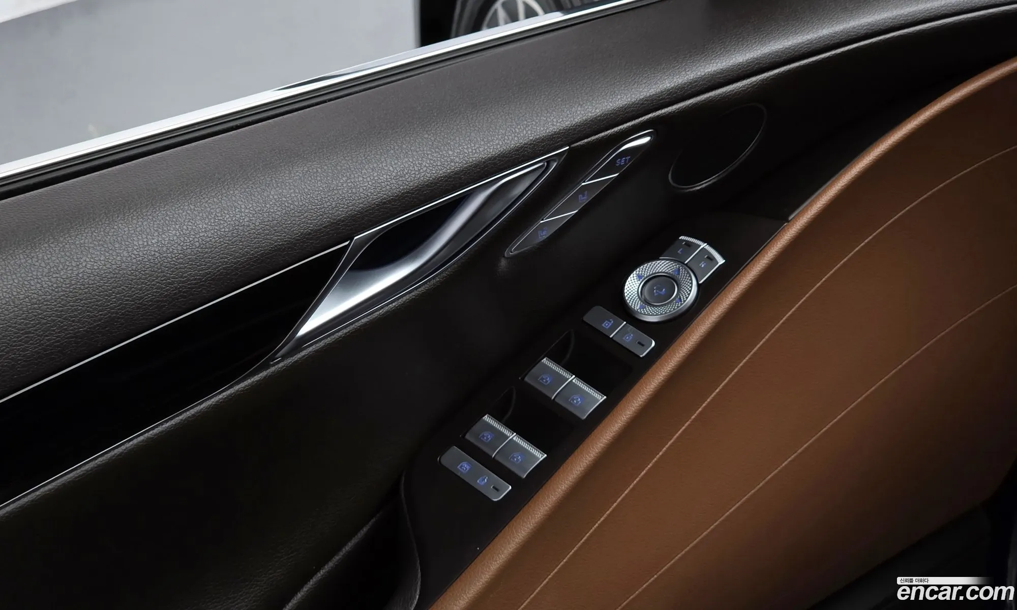 Genesis G80 2022 KMTGB41CDNU136790 — 18