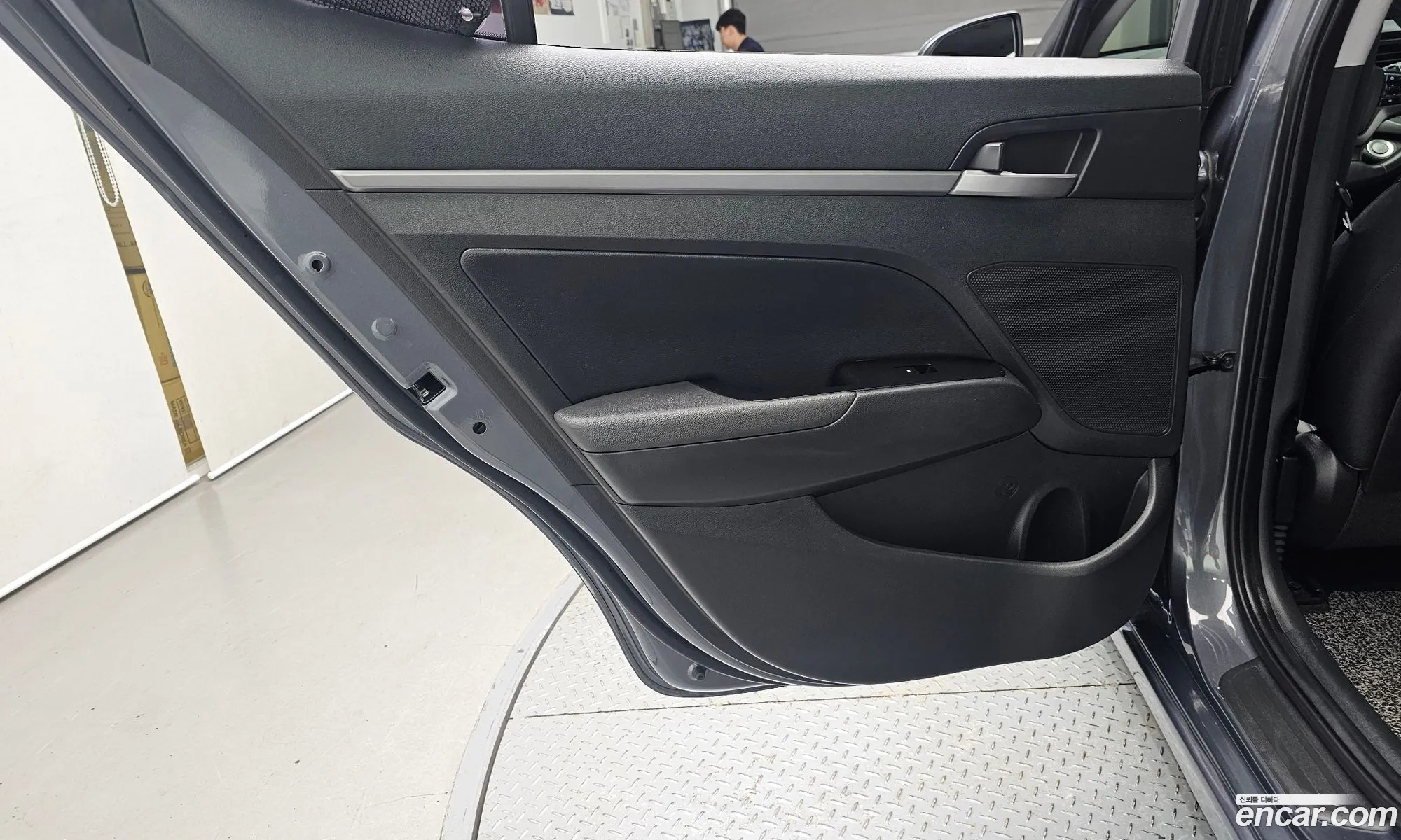 Hyundai Elantra AD 2017 — 5