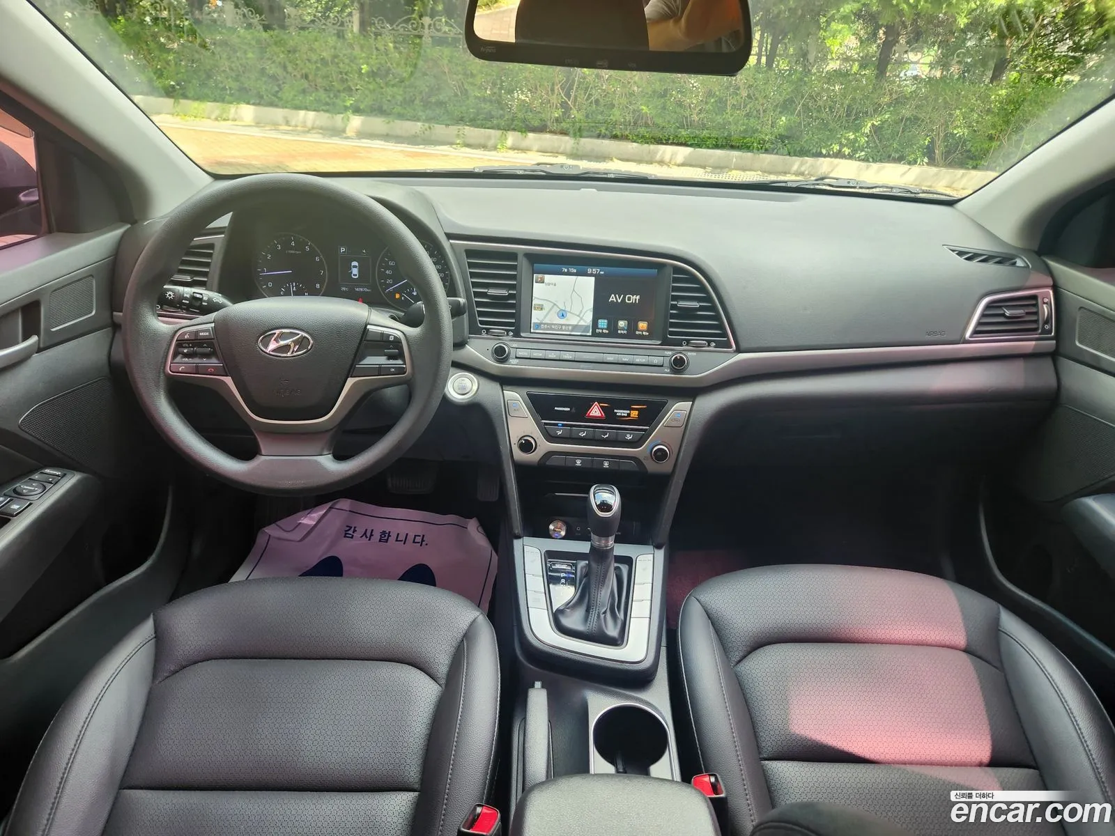 Hyundai Elantra AD 2018 — 8