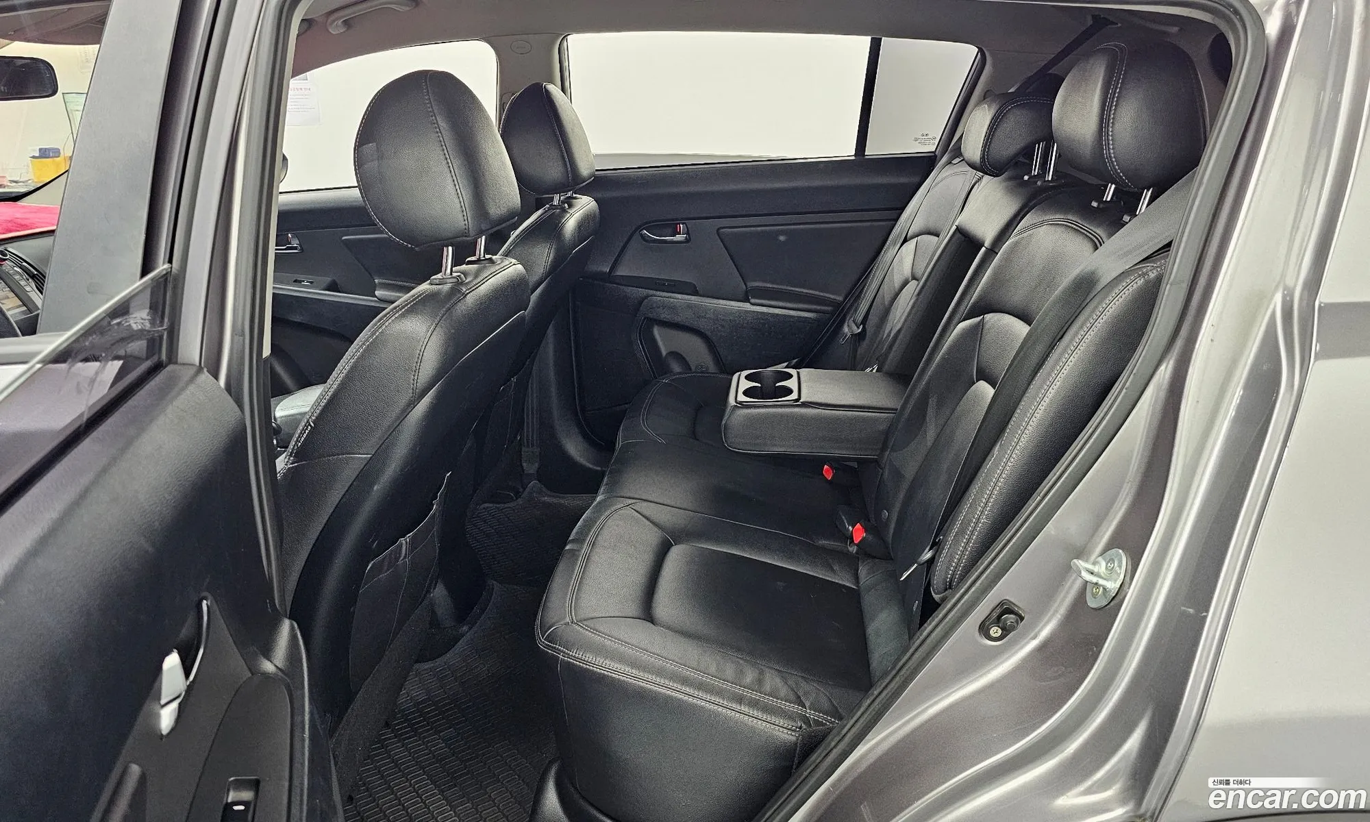 Kia Sportage R 2011 — 25