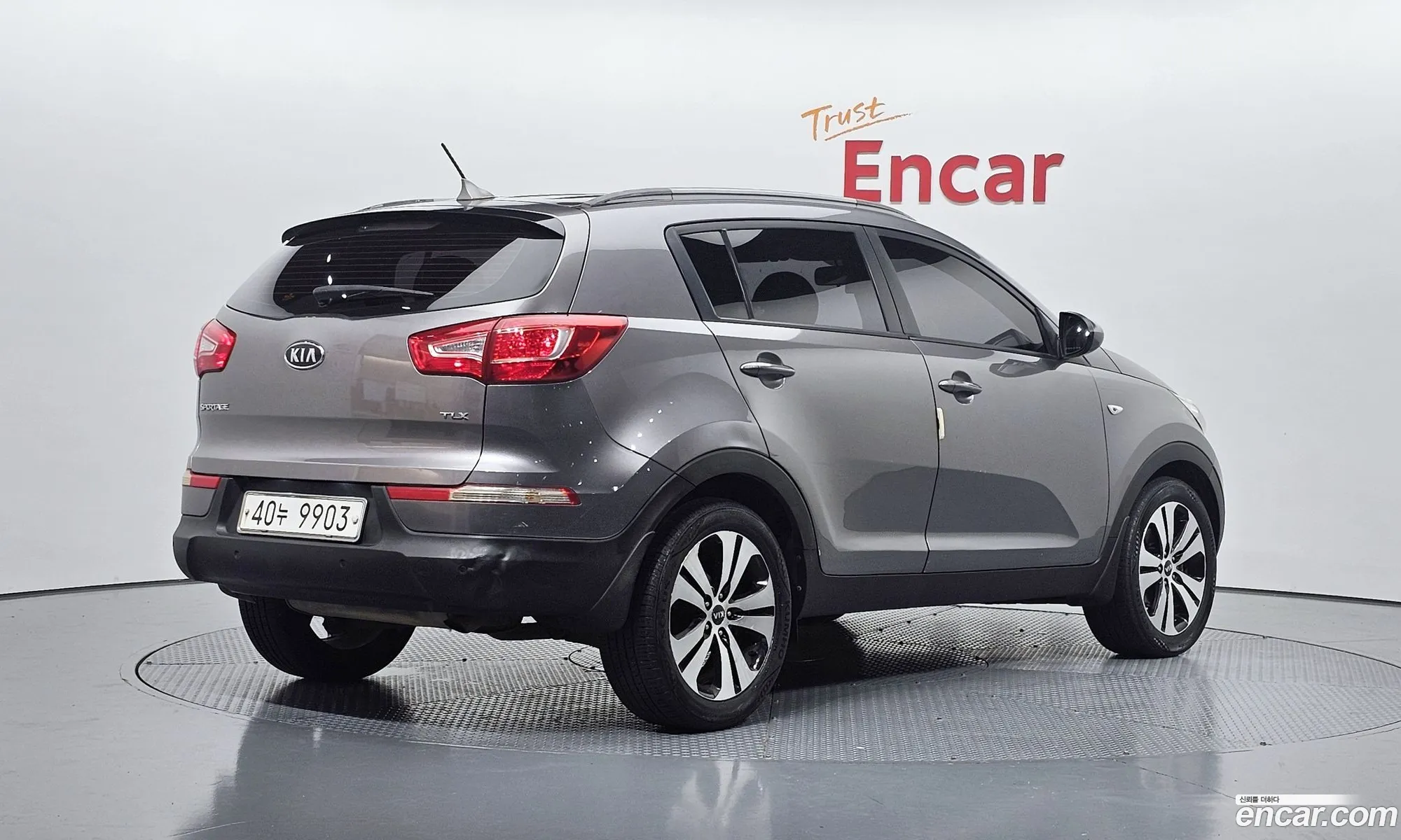 Kia Sportage R 2011 — 9