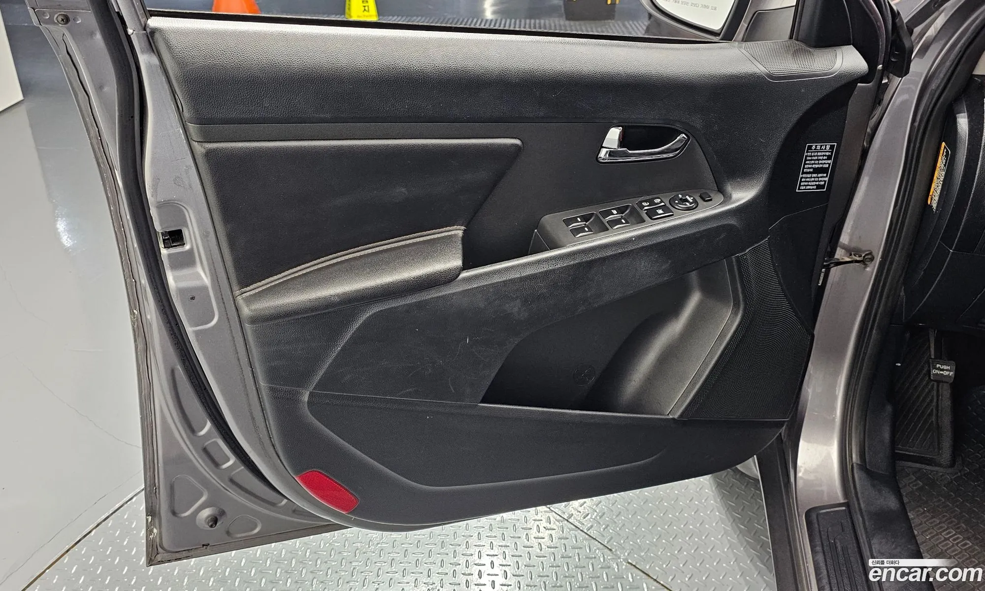 Kia Sportage R 2011 — 21