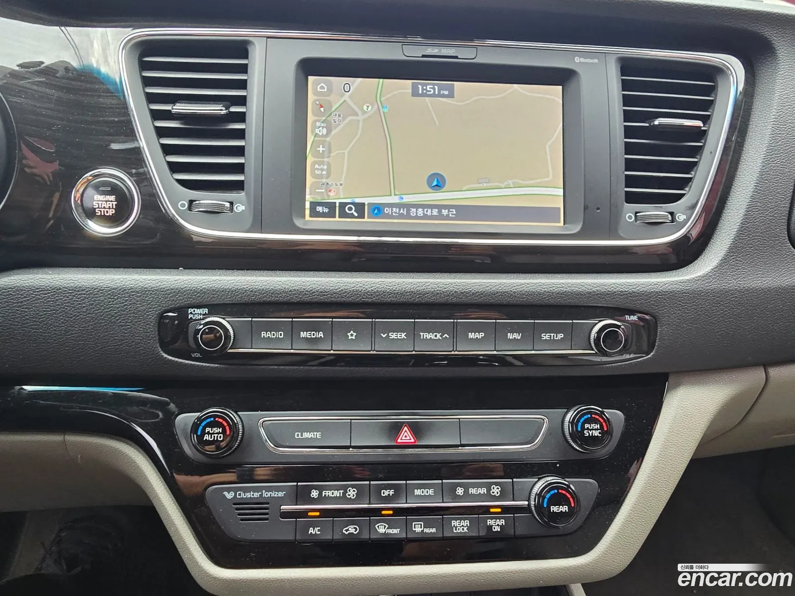 Kia Carnival 2019 — 10