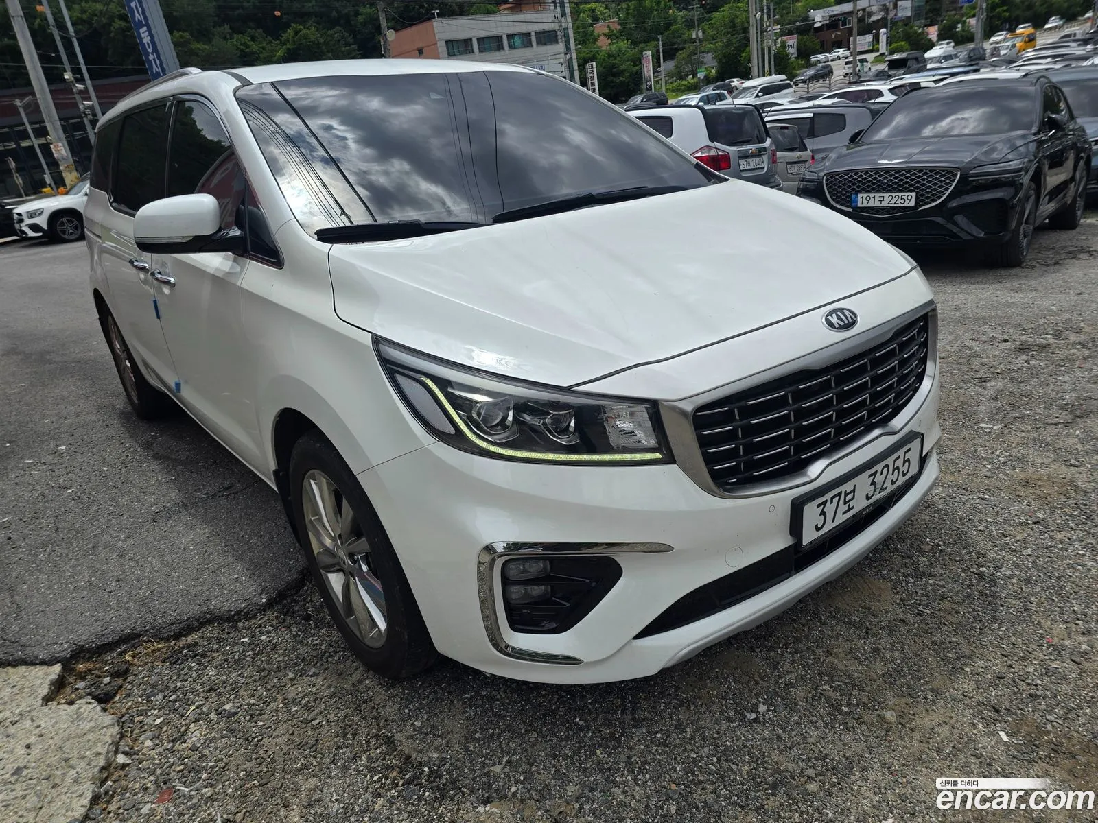 Kia Carnival 2019 — 13