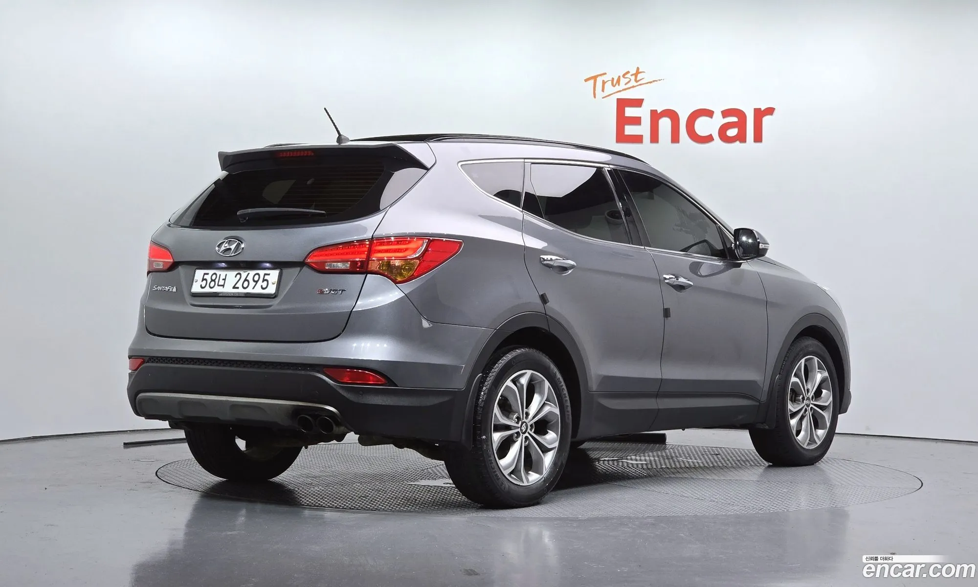 Hyundai Santa Fe DM 2015 — 11