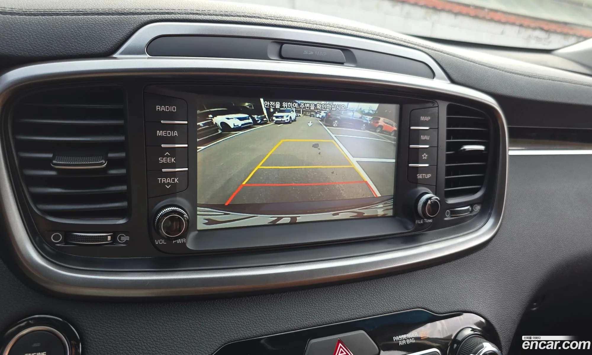 Kia Sorento 2019 KNAPH81ABLA597950 — 10