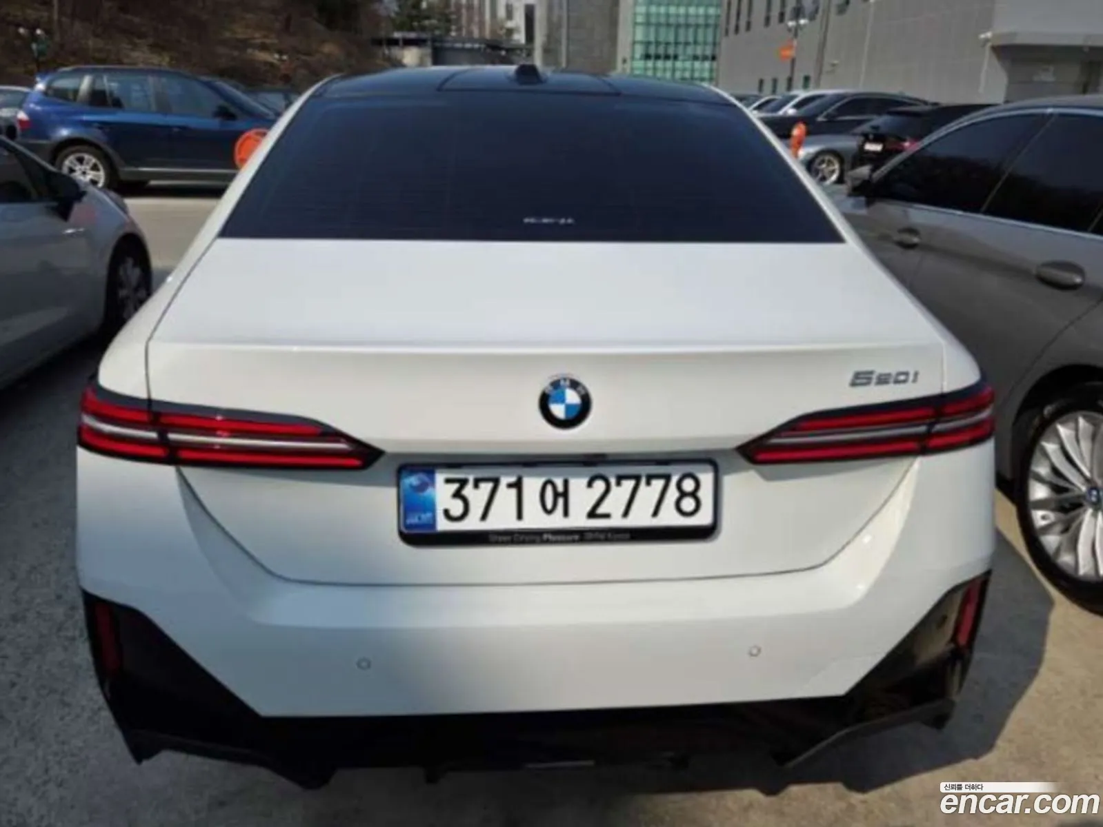 BMW 5 Series 2026 — 10