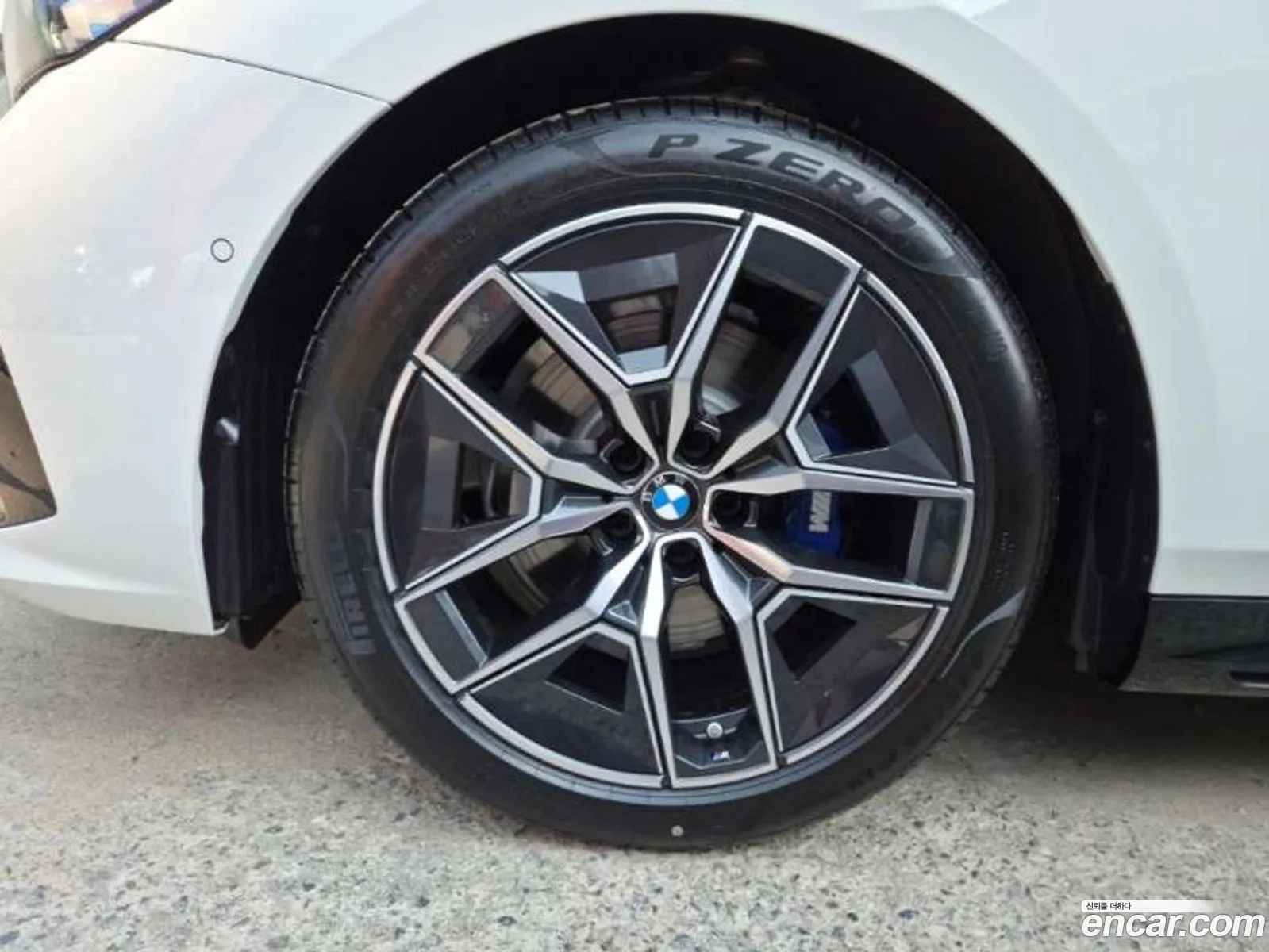 BMW 5 Series 2026 — 4