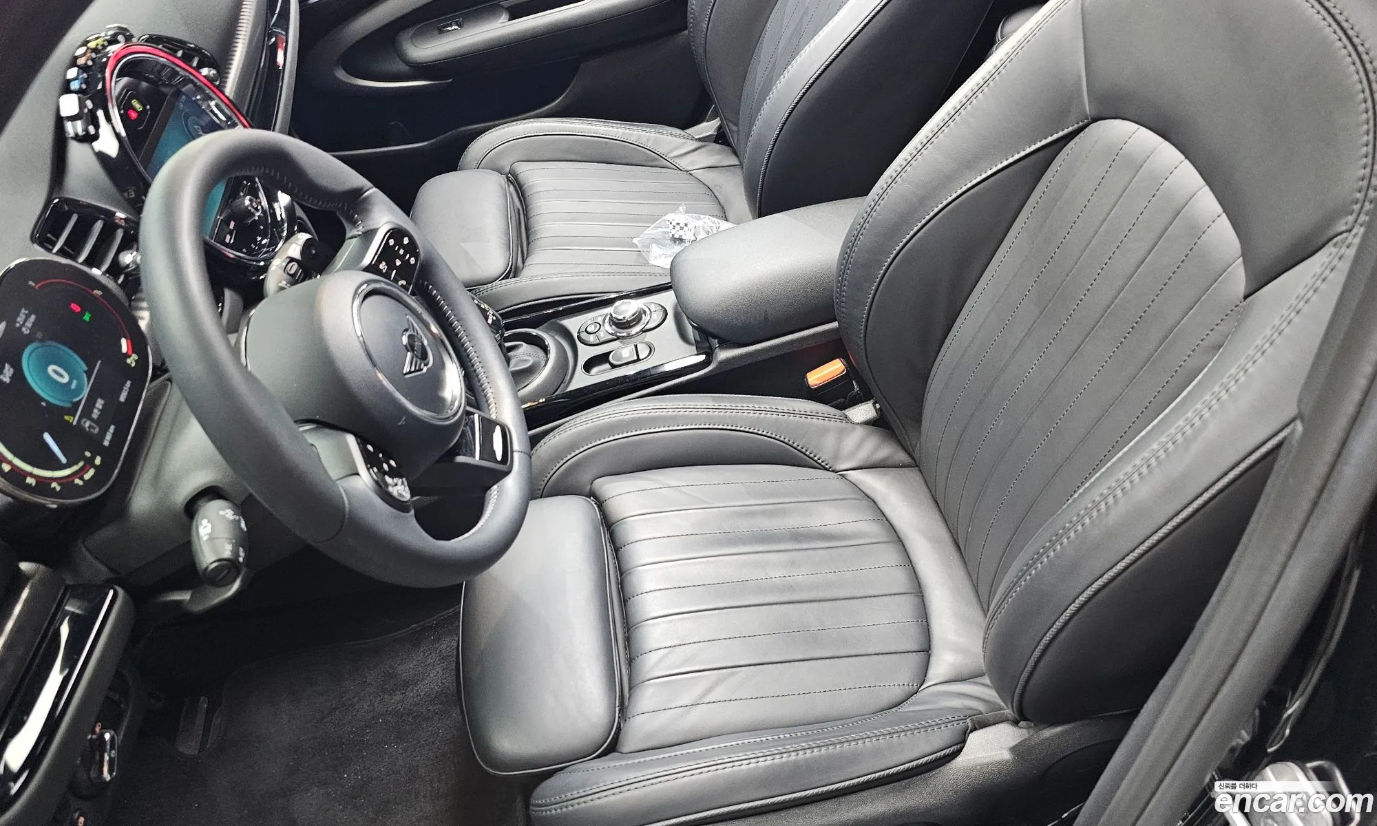 Mini Cooper S Clubman 2023 — 24