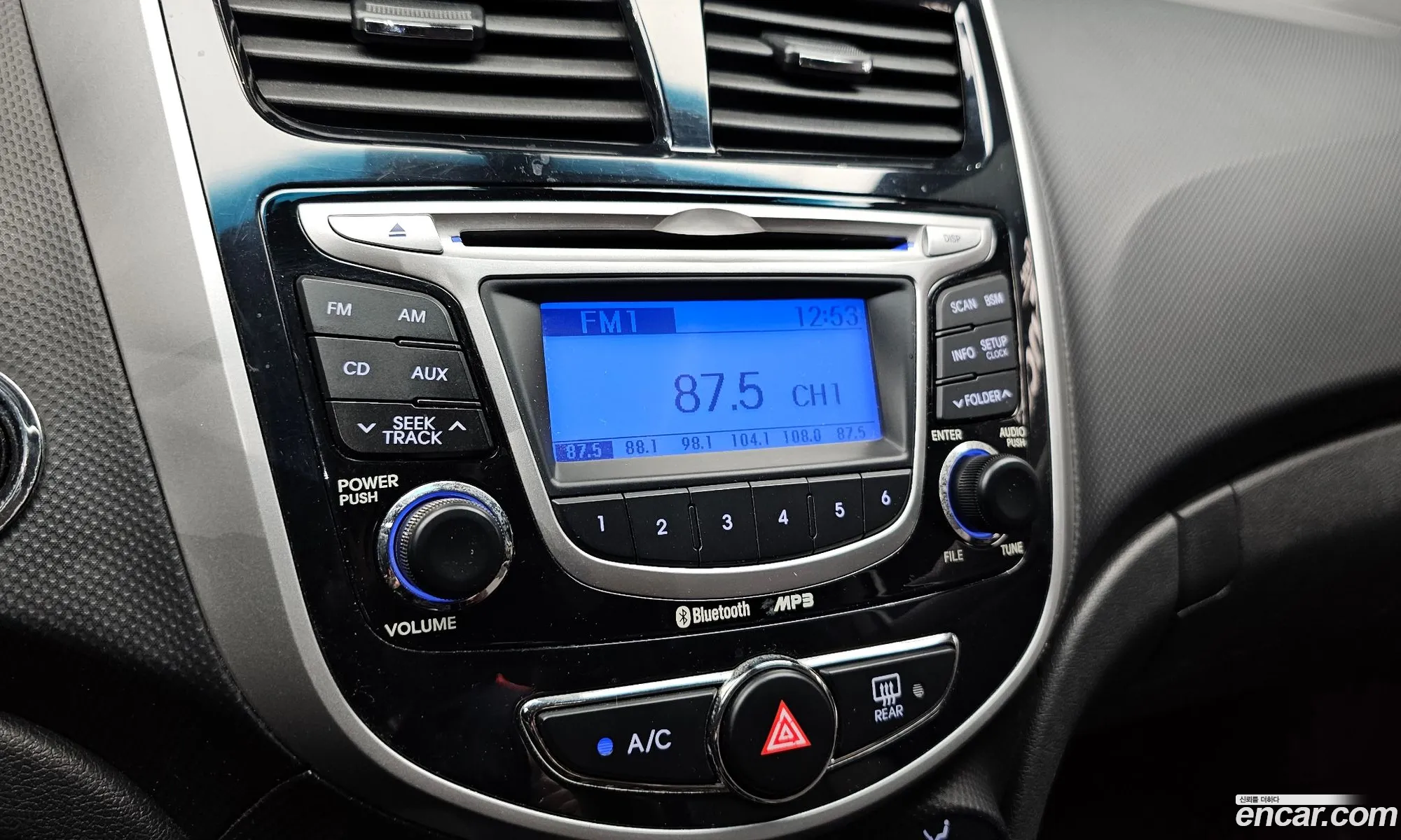 Hyundai Accent 2011 KMHCT41CBBU000396 — 13