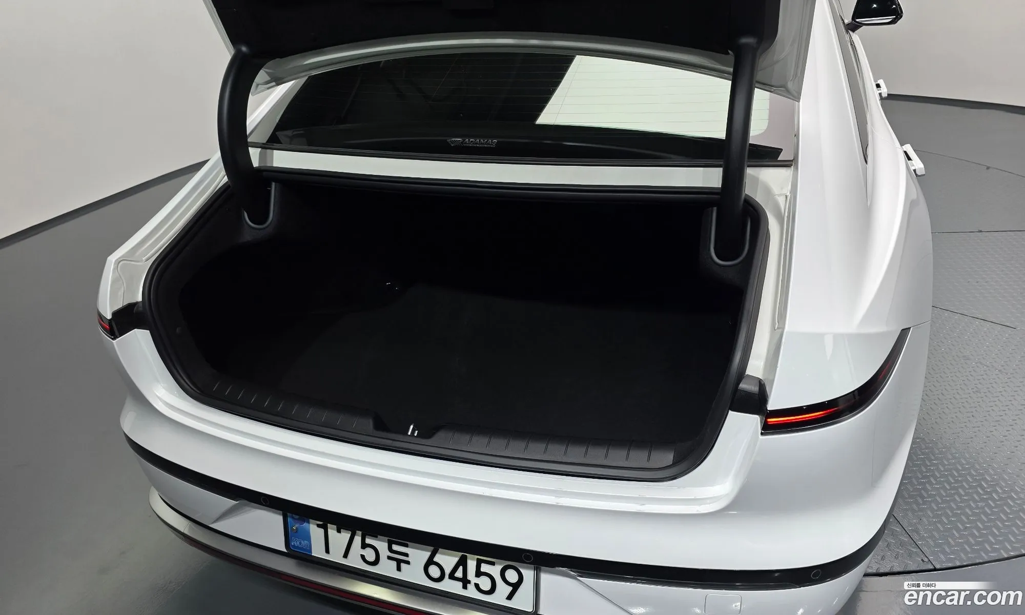 Hyundai Grandeur Hybrid 2024 — 29