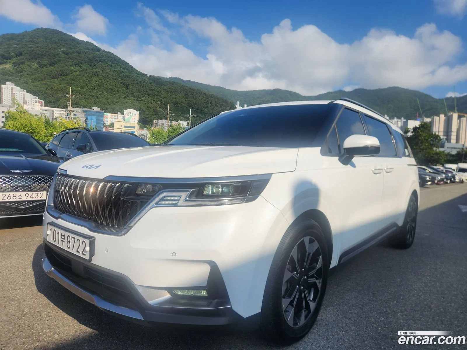 Kia Carnival 2022 — 2