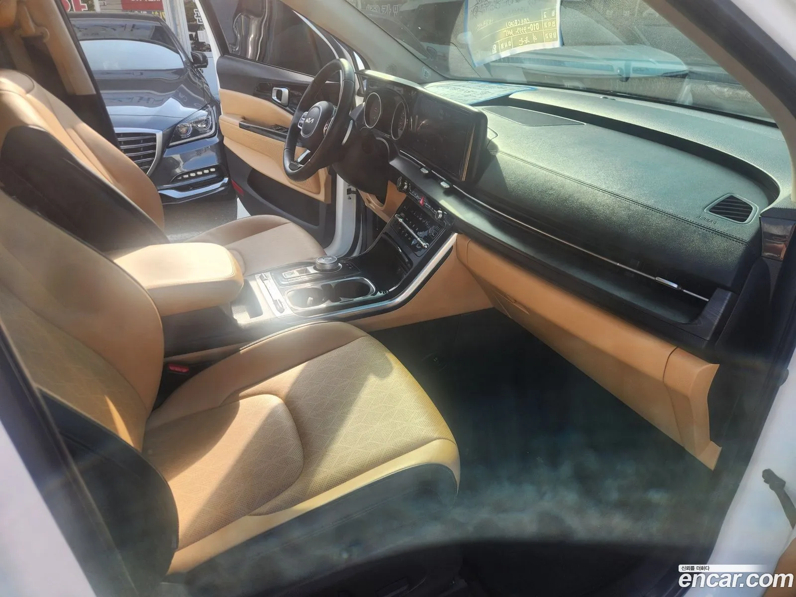 Kia Carnival 2022 — 11