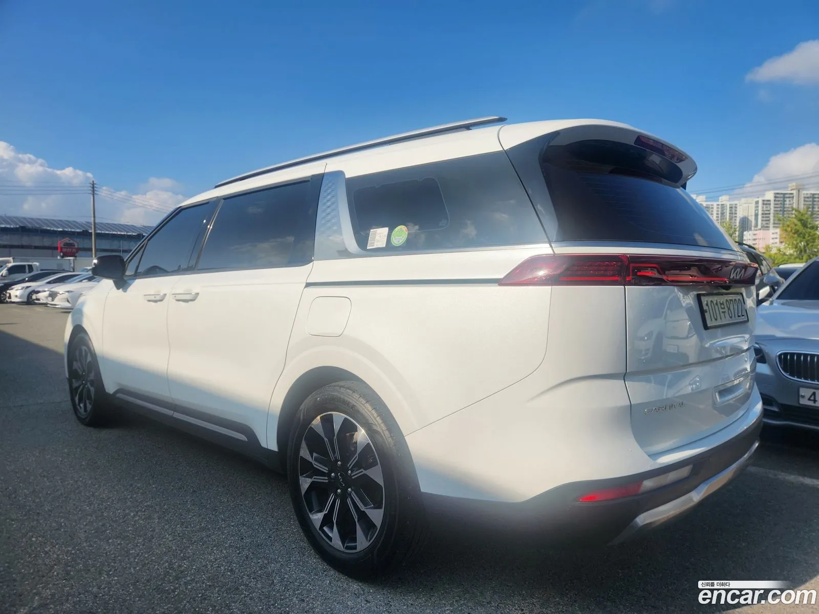Kia Carnival 2022 — 5