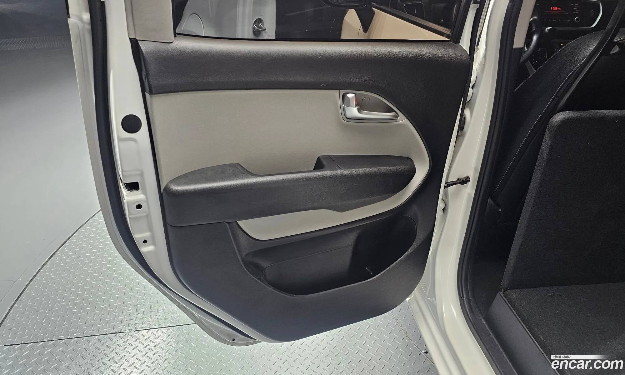 Kia Ray 2022 KNACF911BNT319719 — 20