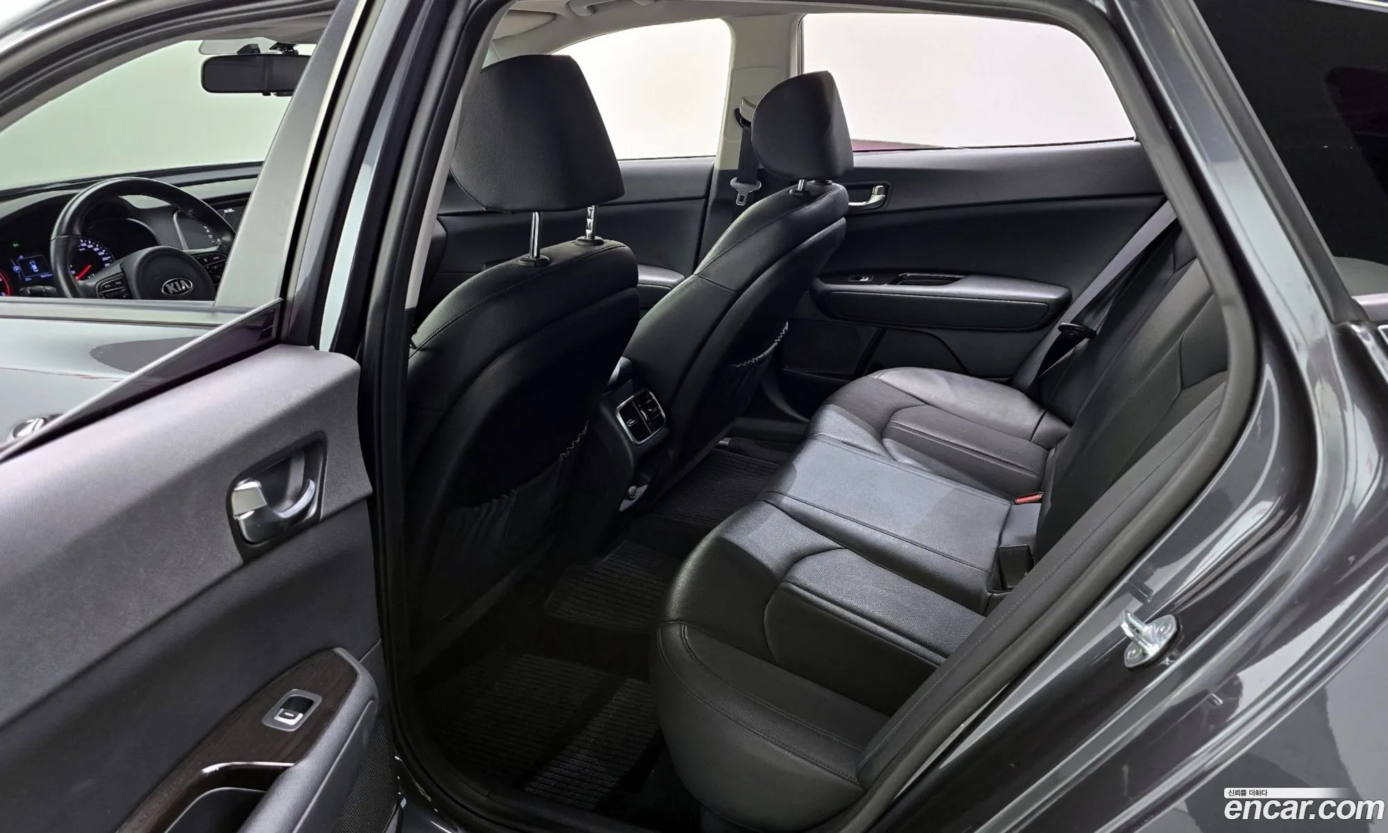 Kia K5 2015 — 13
