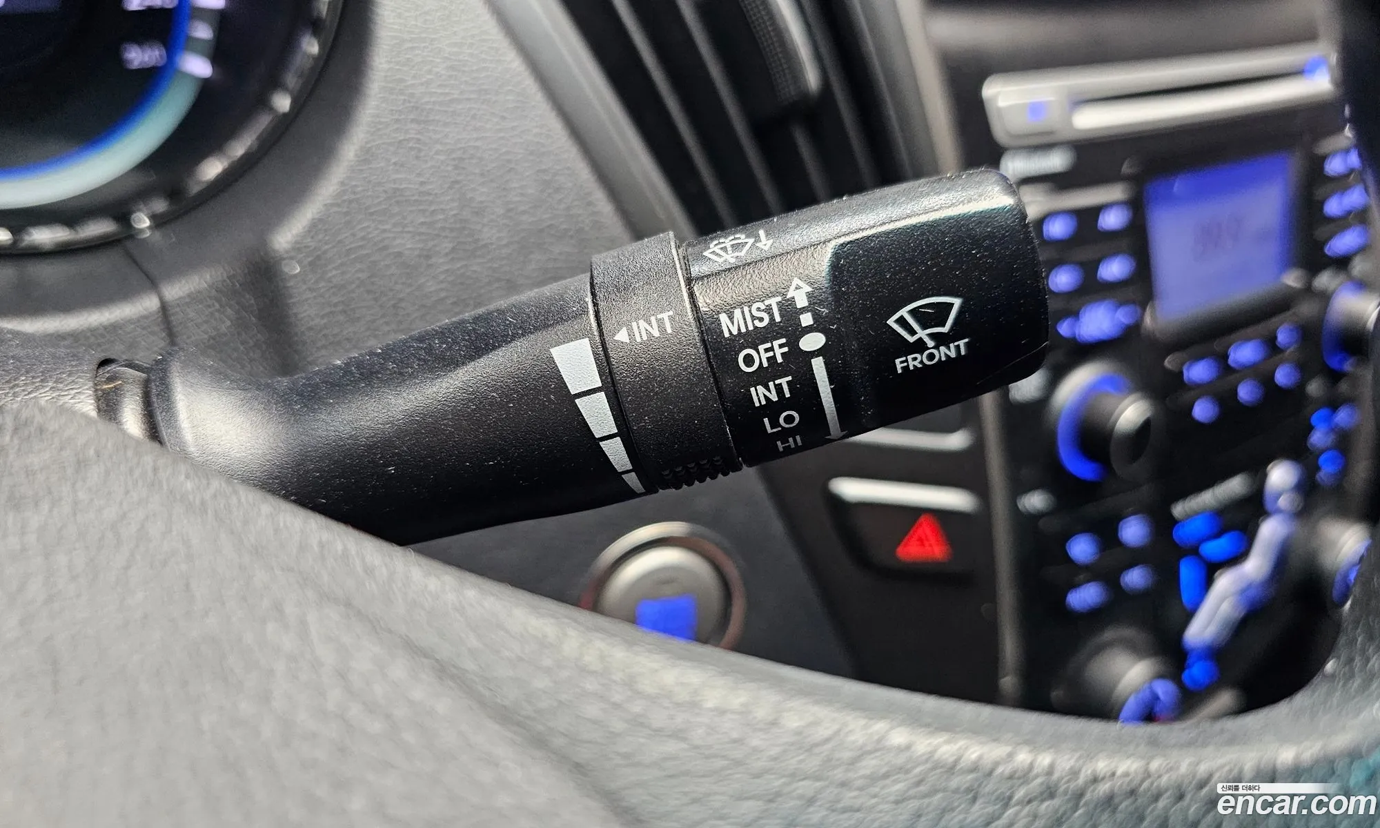 Hyundai YF Sonata 2012 KMHEC41LBCA411224 — 3