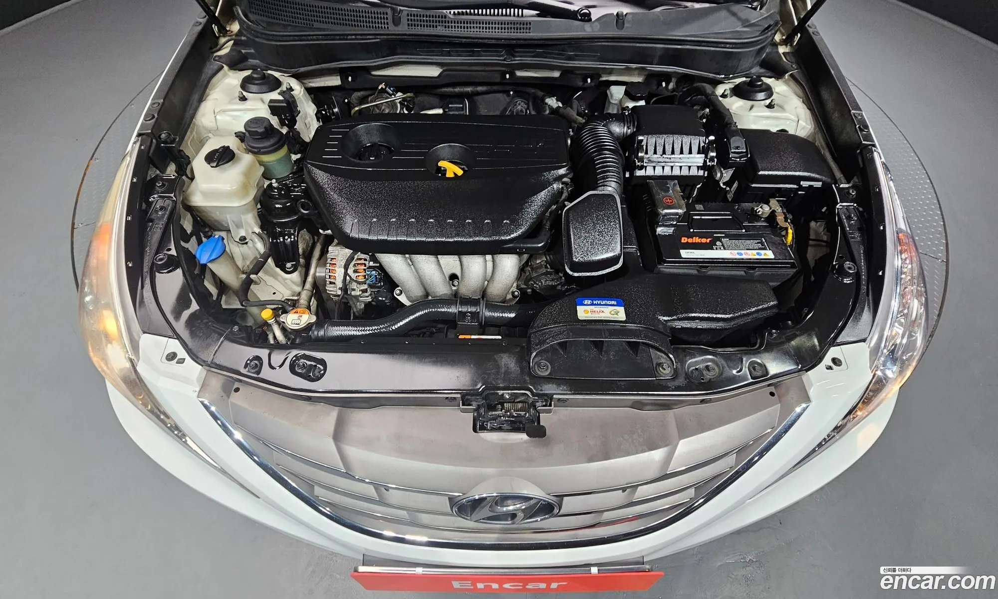 Hyundai YF Sonata