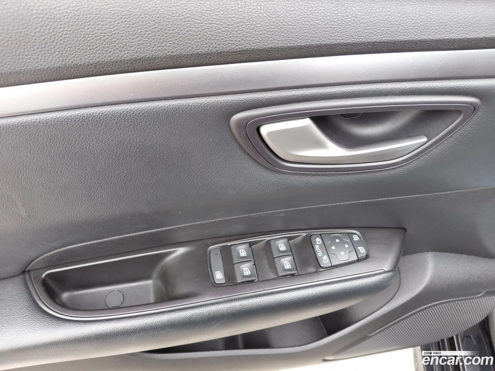 Renault Korea (Samsung) SM6 2017 — 10