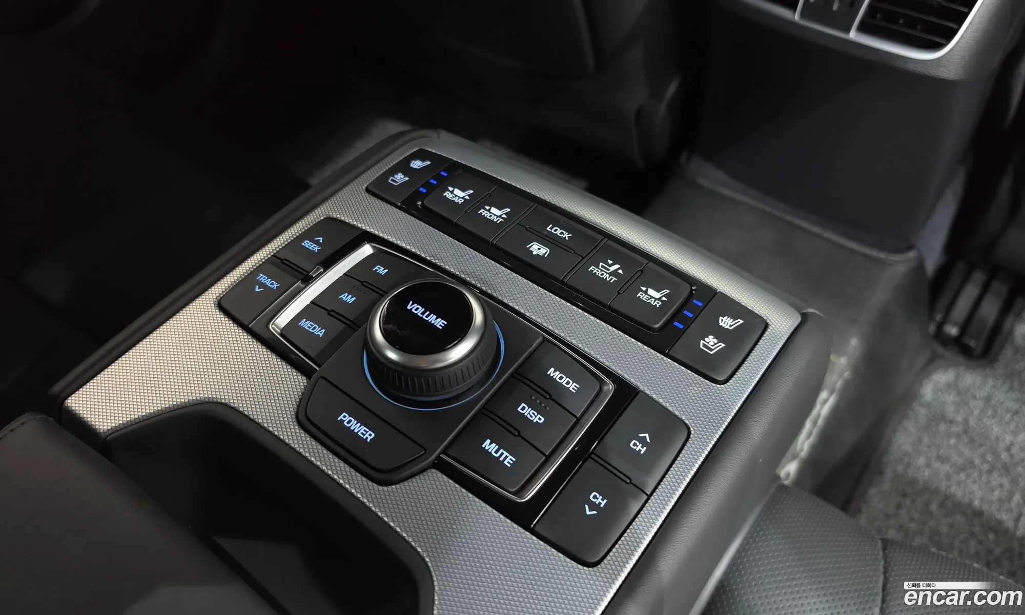 Genesis G80 2018 KMHGN41DDJU294288 — 13