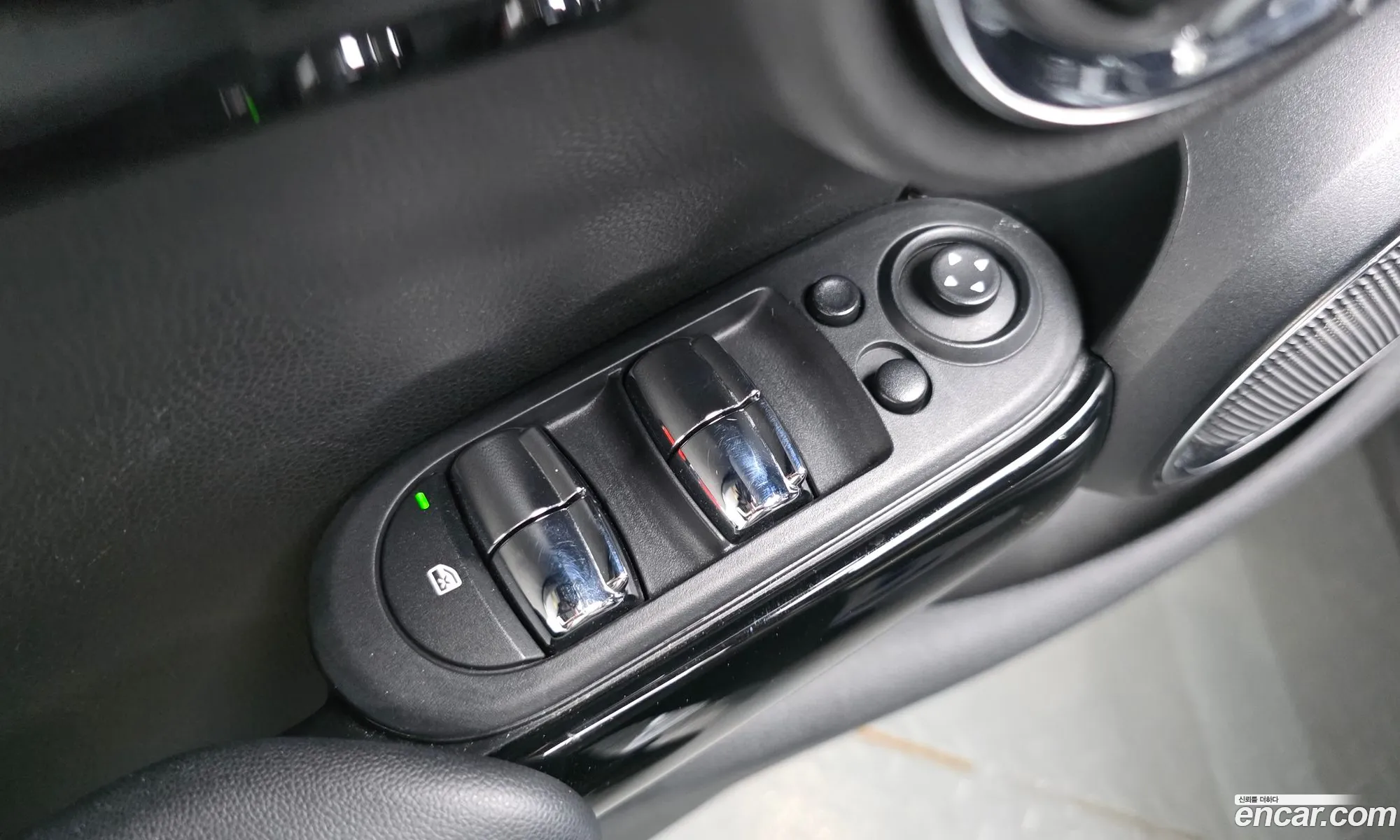 Mini Cooper 2015 WMWXS5105F2B04954 — 3