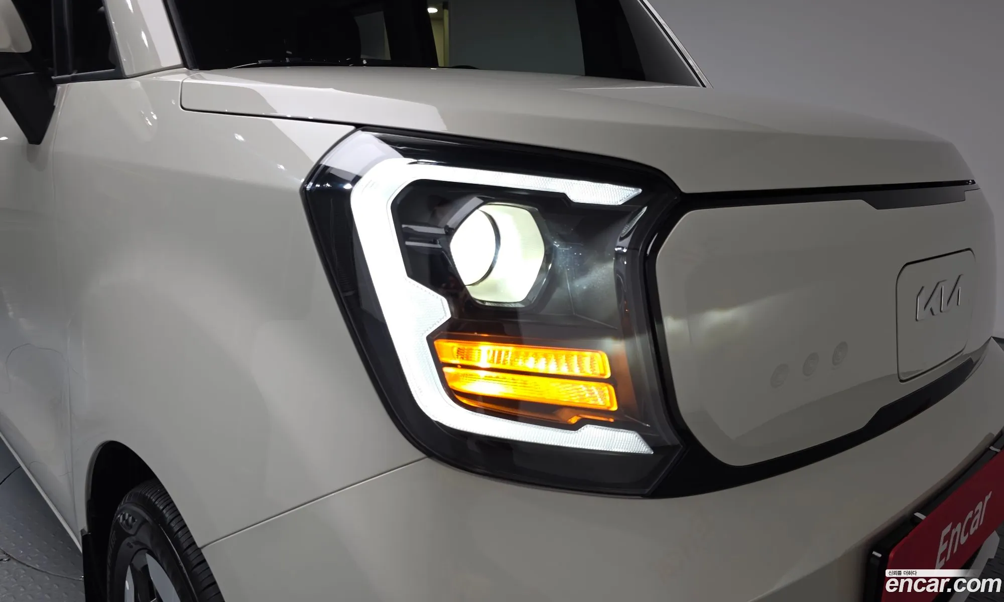 Kia Kia Ray EV 2024 — 24