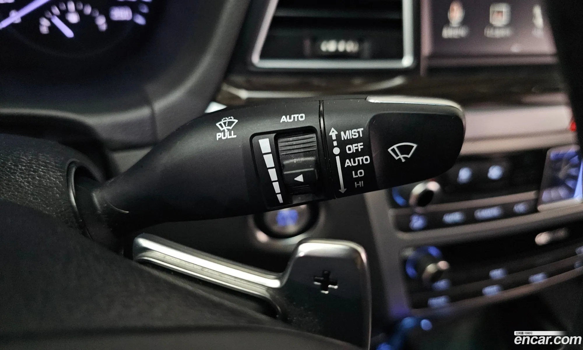 Genesis G80 2019 KMHGL41DBLU340305 — 18