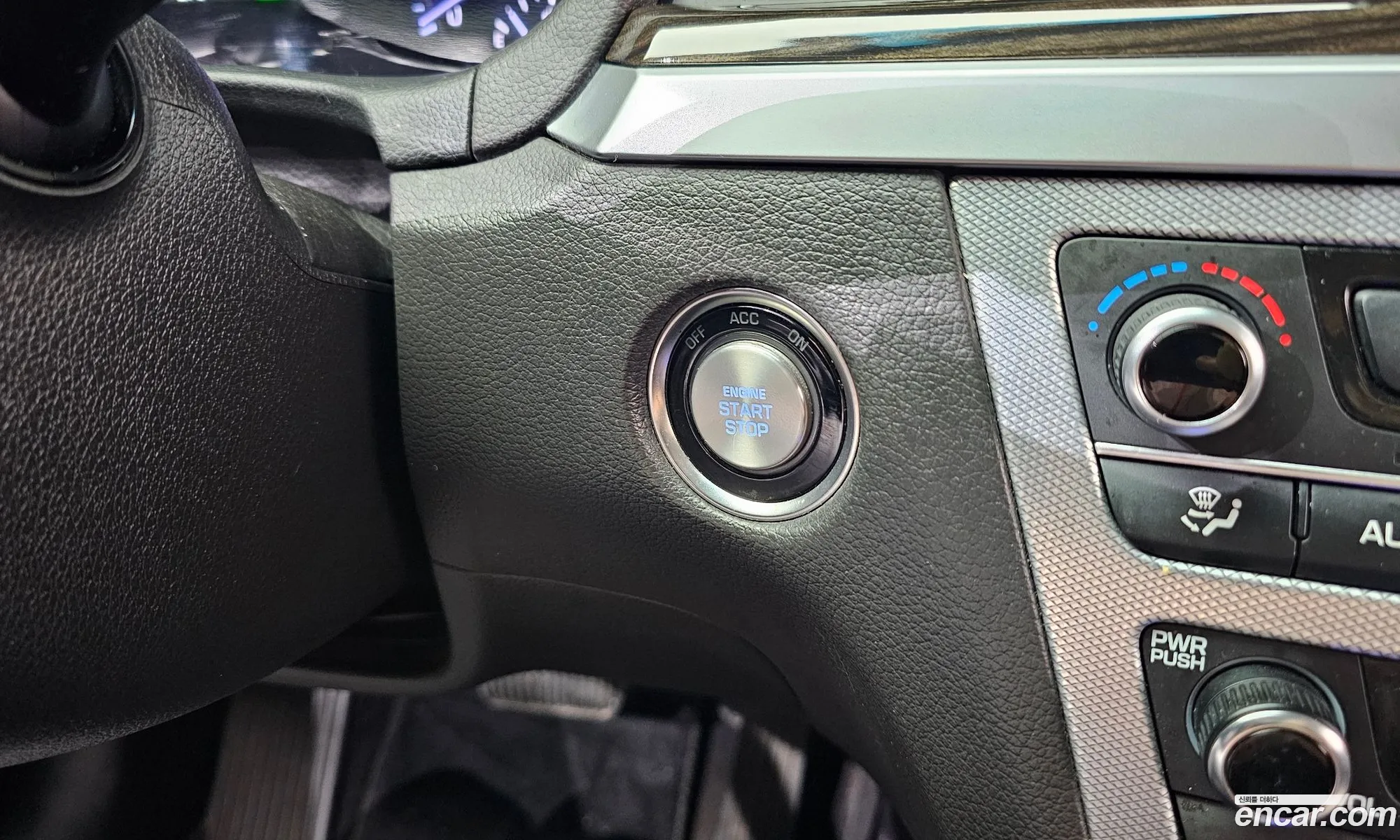 Genesis G80 2019 KMHGL41DBLU340305 — 13