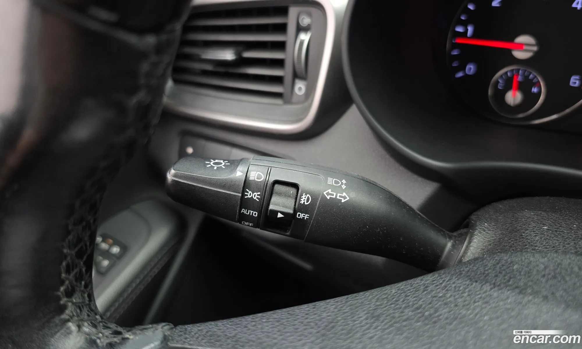 Kia Sorento 2015 KNAPS81ABFA121212 — 16