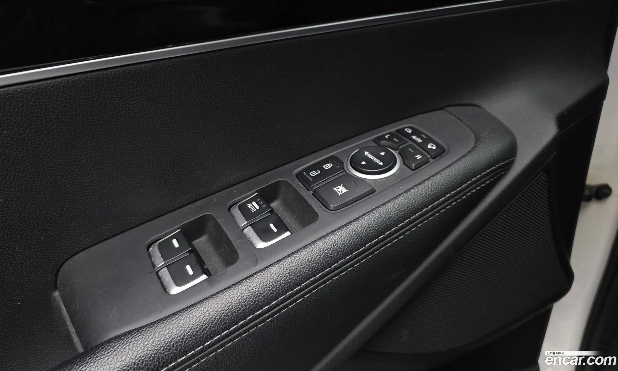 Kia Sorento 2015 KNAPS81ABFA121212 — 19