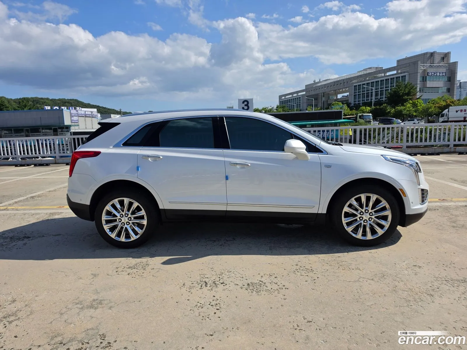 Cadillac XT5 2019 — 13