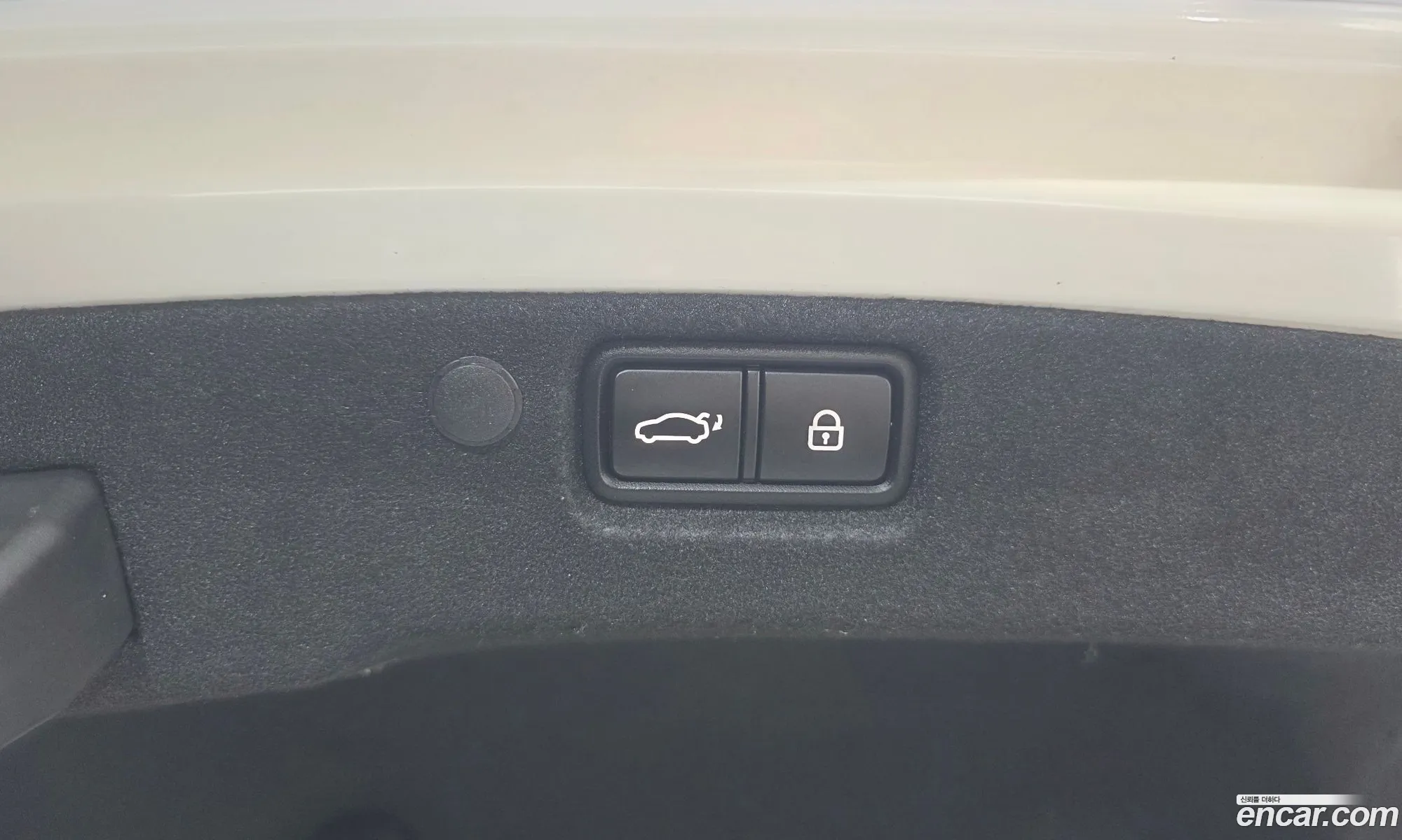 Kia K7 Premier 2020 KNALC41BBLA216860 — 18