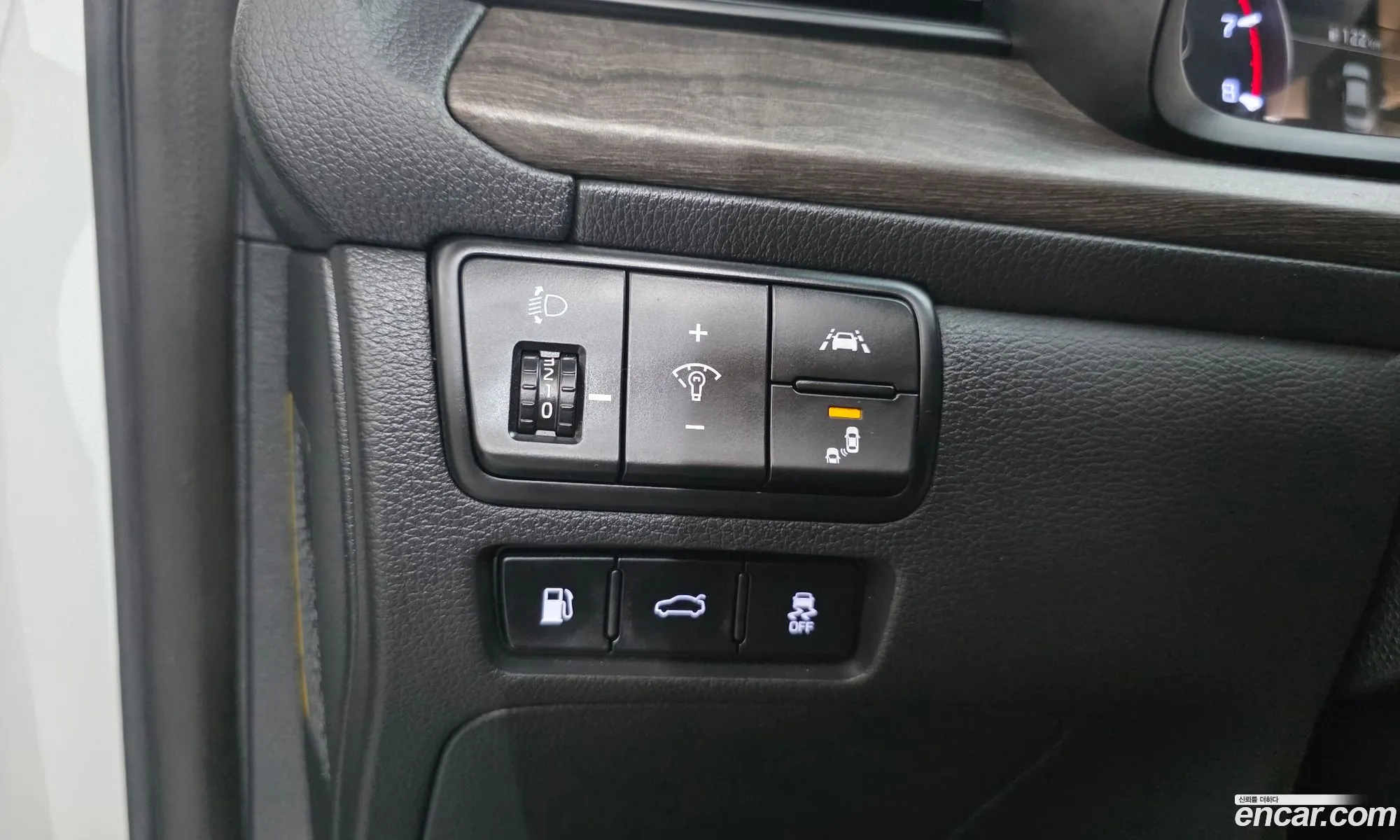 Kia K7 Premier 2020 KNALC41BBLA216860 — 12